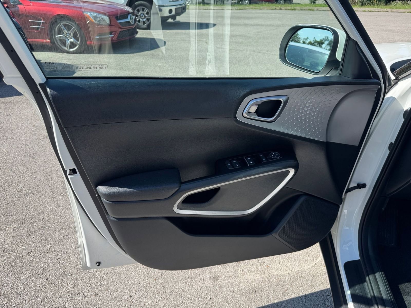 Thumbnail: 2025 Kia Soul - 18