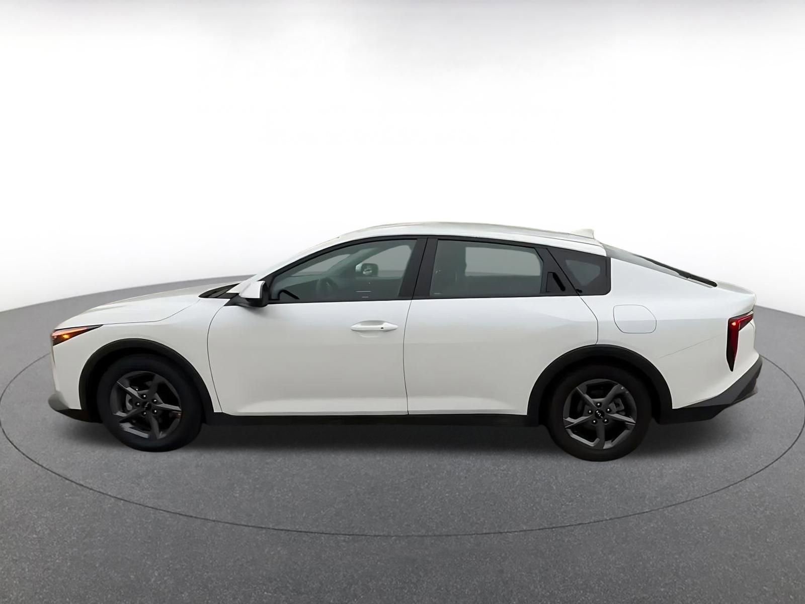 Thumbnail: 2025 Kia K4 - 9