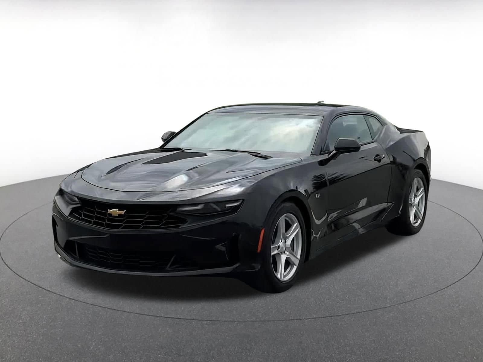 Thumbnail: 2023 Chevrolet Camaro - 6