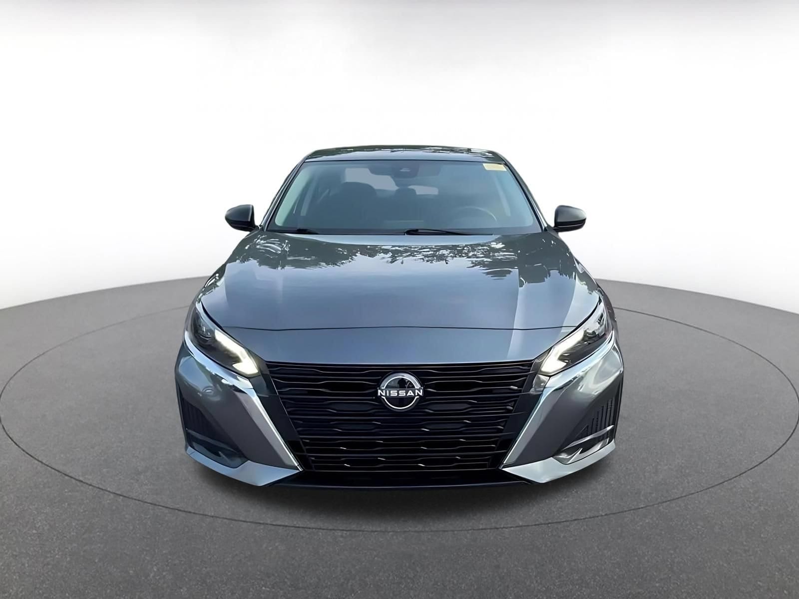 Thumbnail: 2025 Nissan Altima - 4