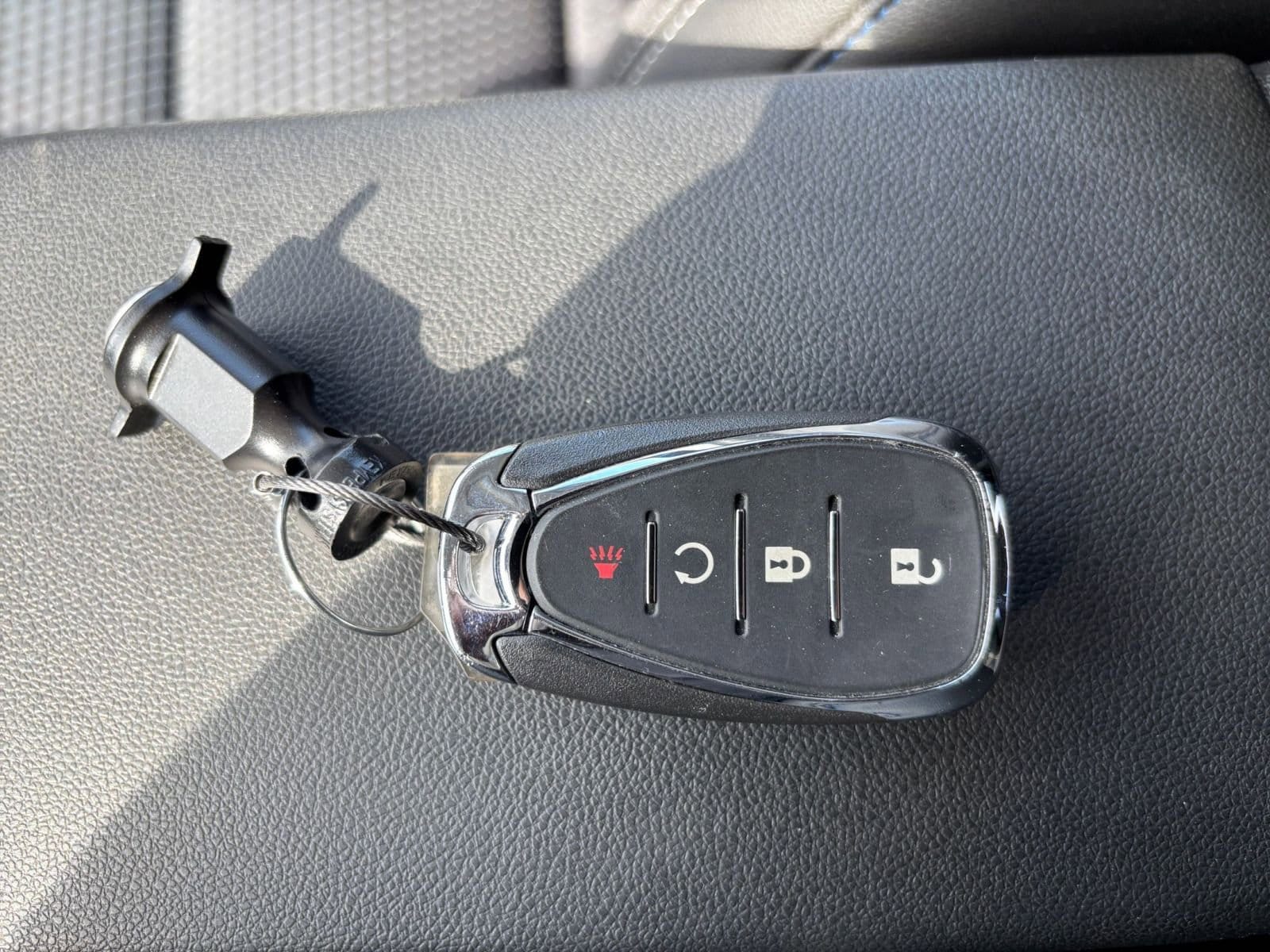 Thumbnail: 2025 Chevrolet Trax - 23