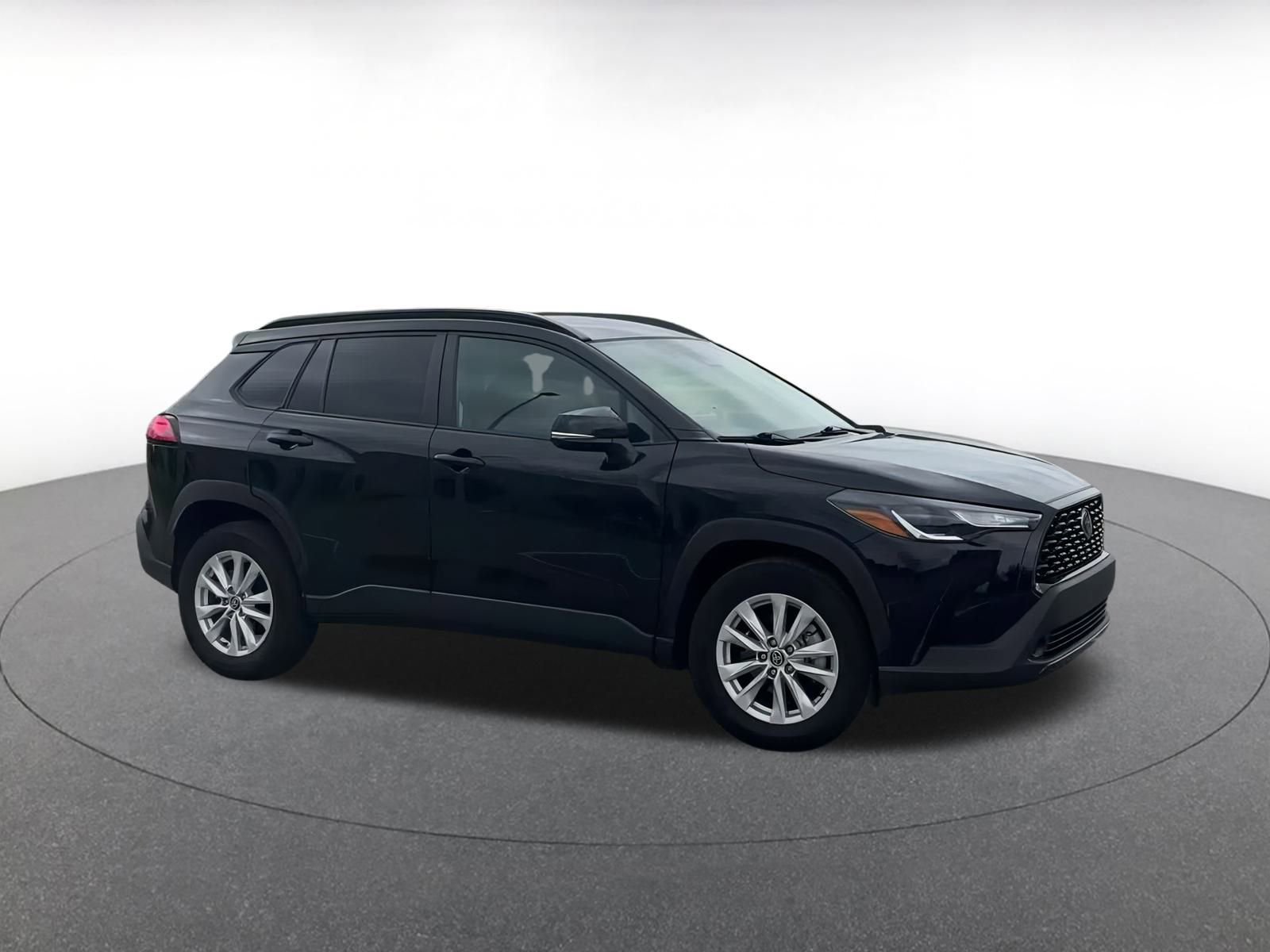 Thumbnail: 2025 Toyota Corolla Cross - 2