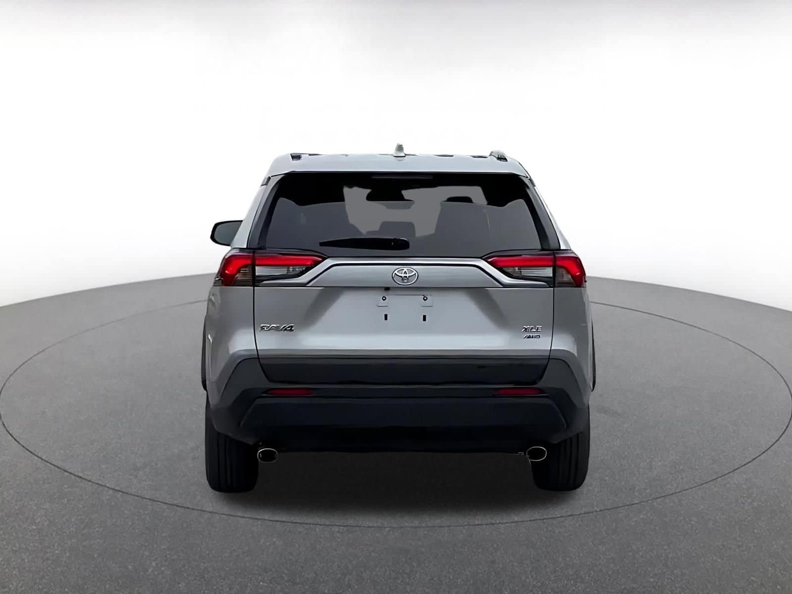 Thumbnail: 2025 Toyota RAV4 - 12