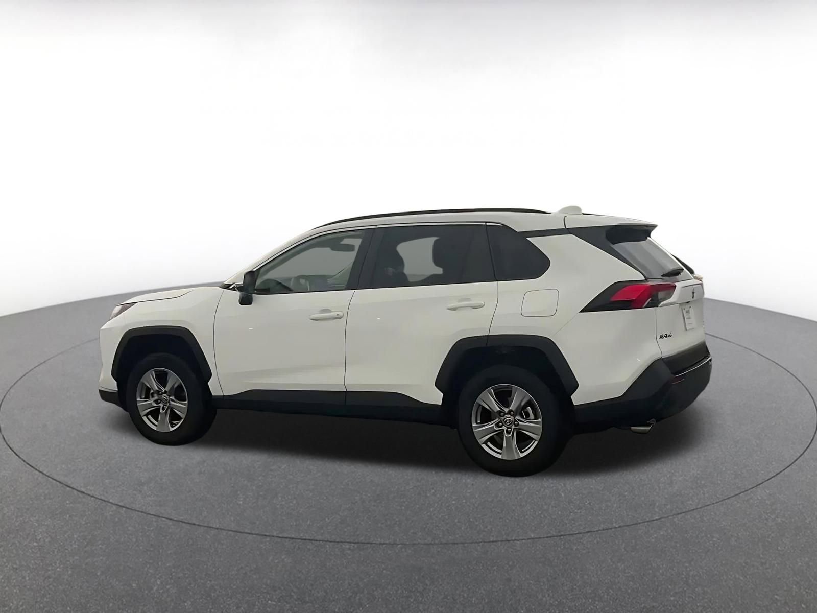 Thumbnail: 2025 Toyota RAV4 - 10