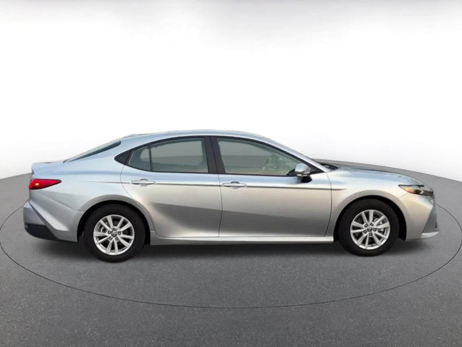 Thumbnail: 2025 Toyota Camry - 16