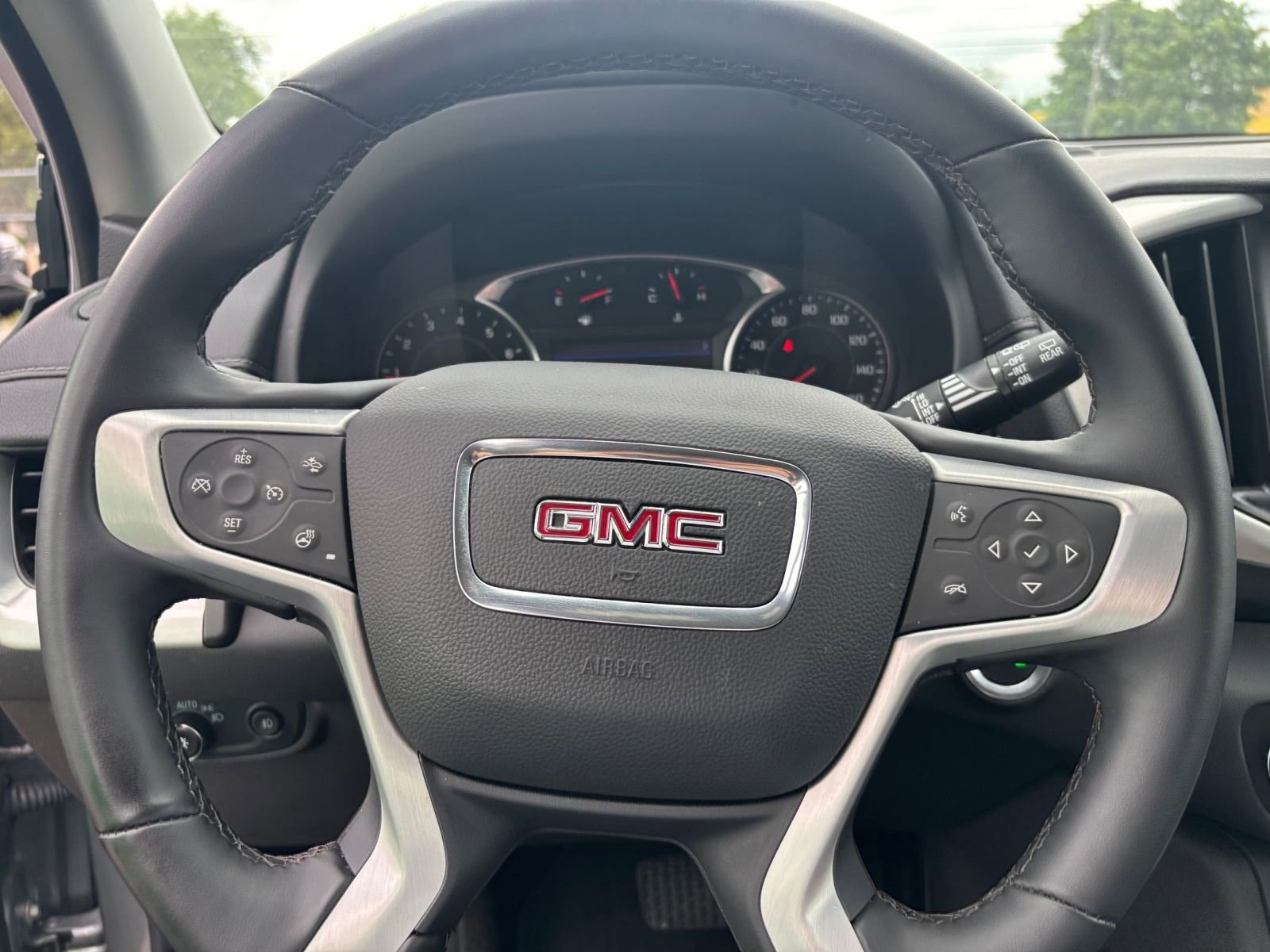 Thumbnail: 2024 GMC Terrain - 32