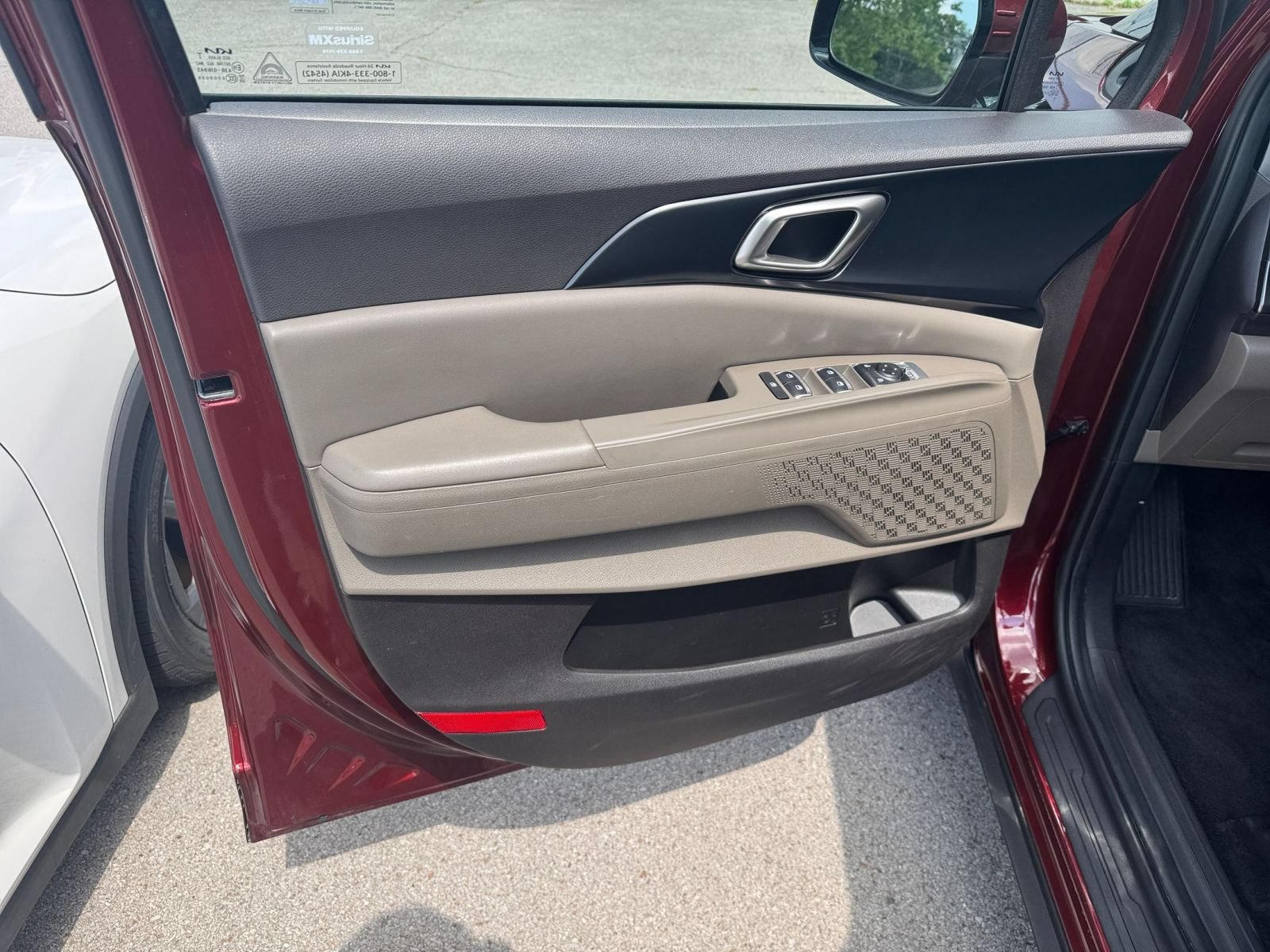 Thumbnail: 2026 Kia Carnival - 18