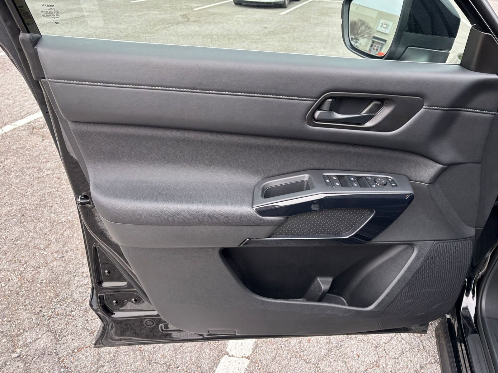 Thumbnail: 2025 Nissan Pathfinder - 22