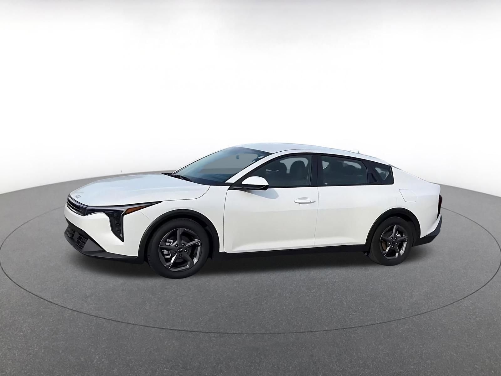 Thumbnail: 2025 Kia K4 - 8