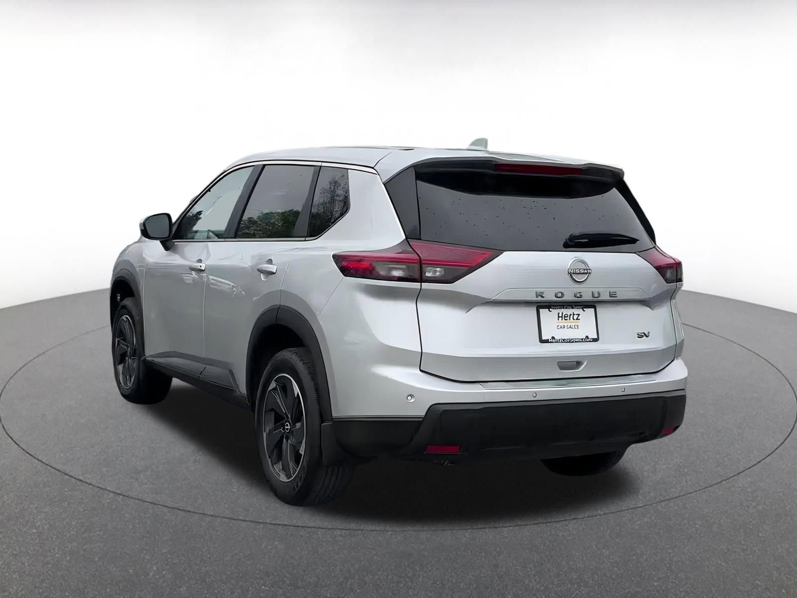 Thumbnail: 2024 Nissan Rogue - 11