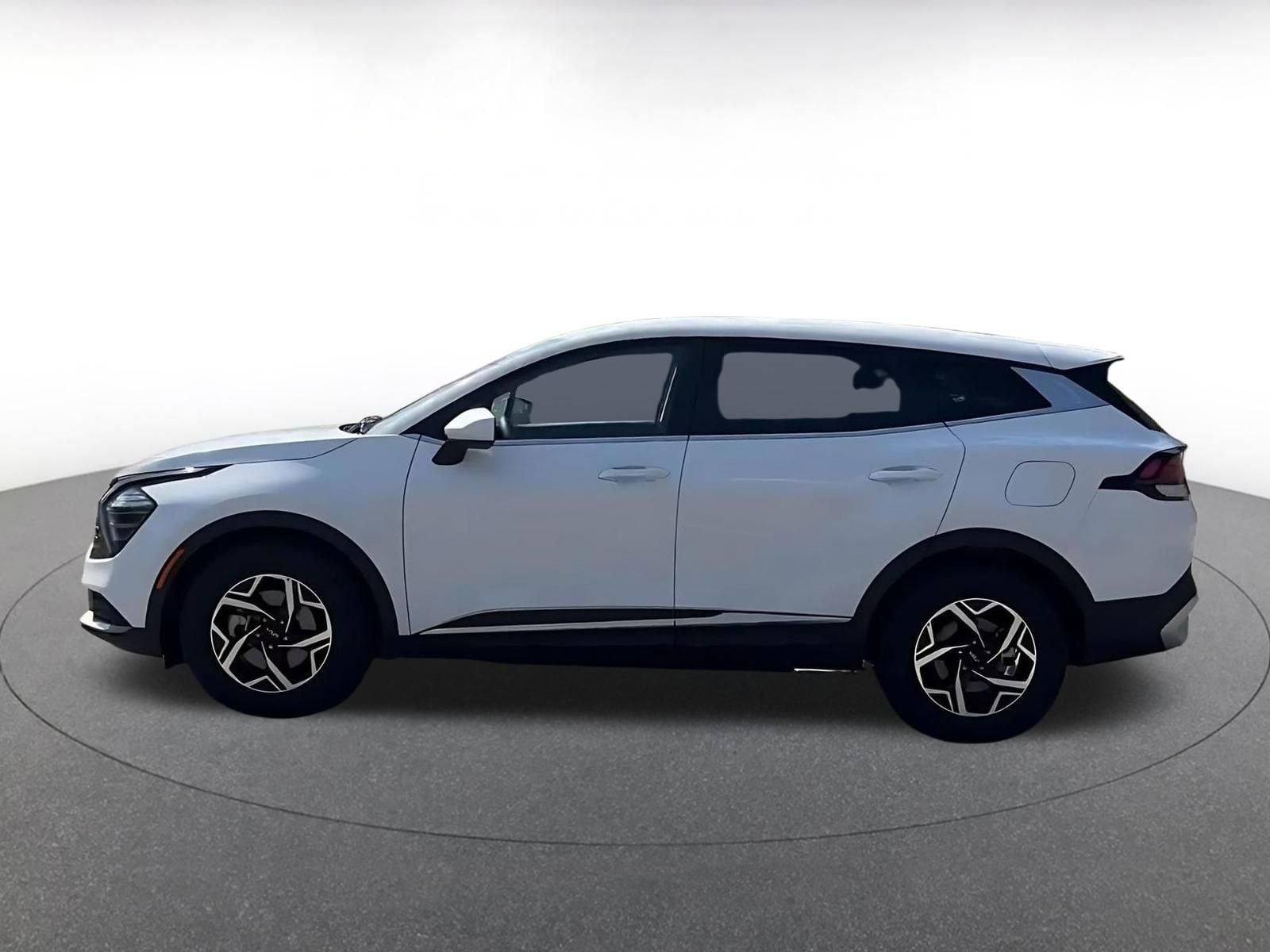 Thumbnail: 2025 Kia Sportage - 10