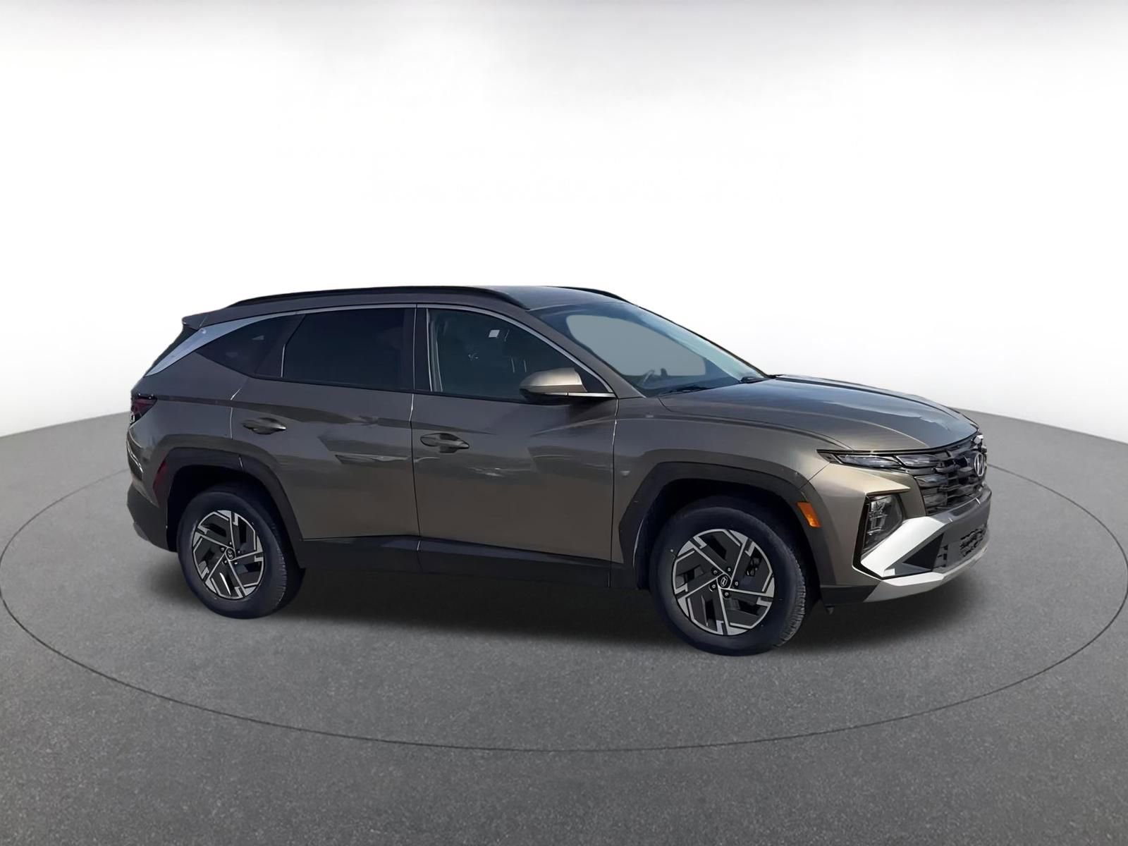 Thumbnail: 2025 Hyundai Tucson - 2