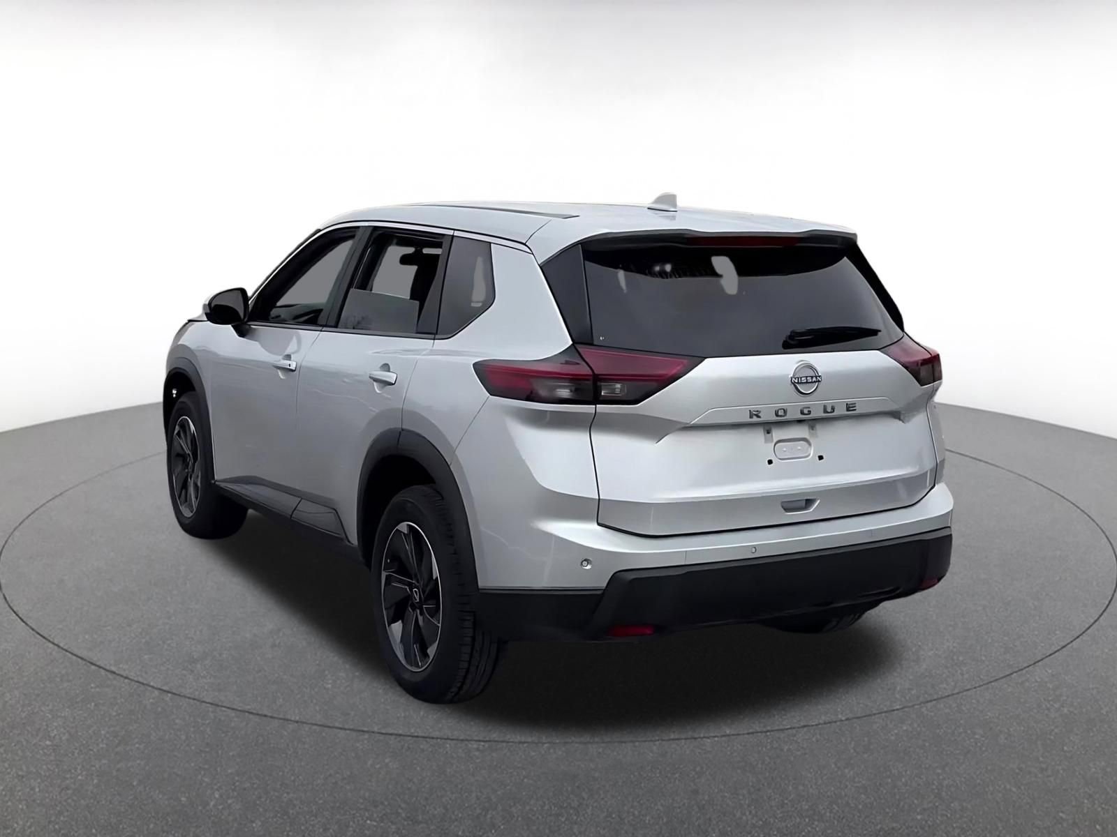 Thumbnail: 2025 Nissan Rogue - 11
