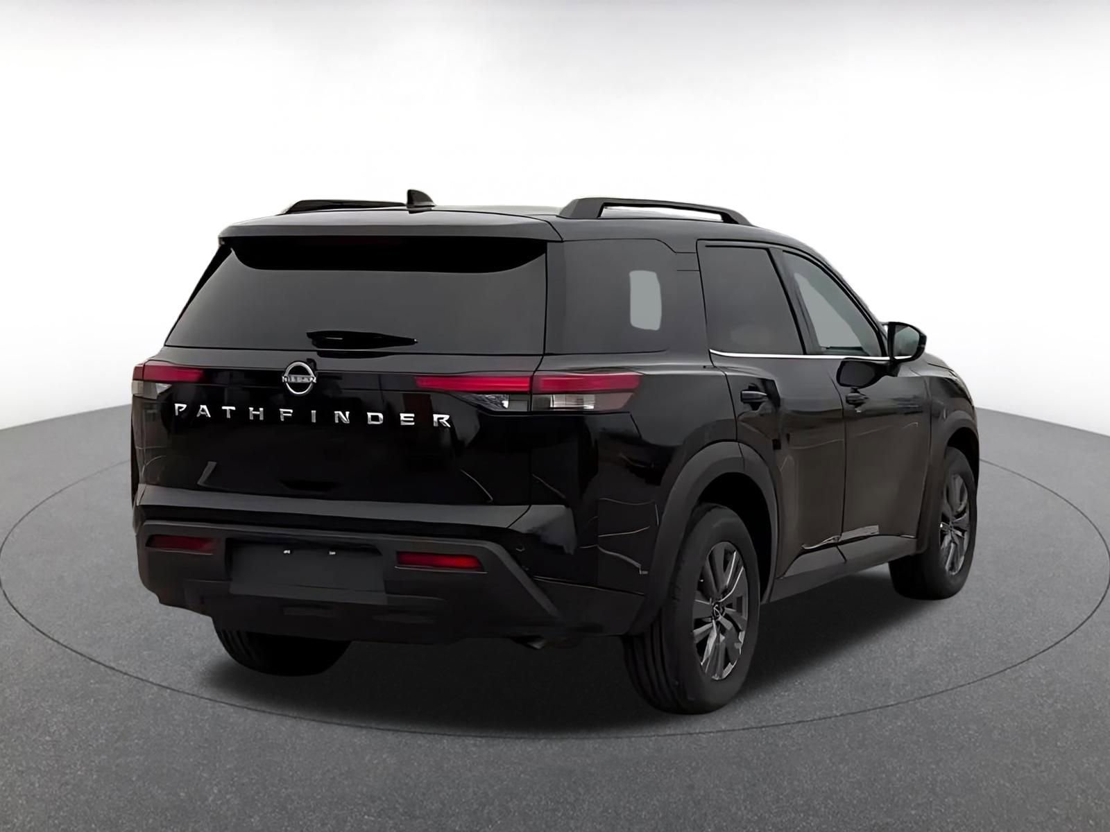 Thumbnail: 2025 Nissan Pathfinder - 12