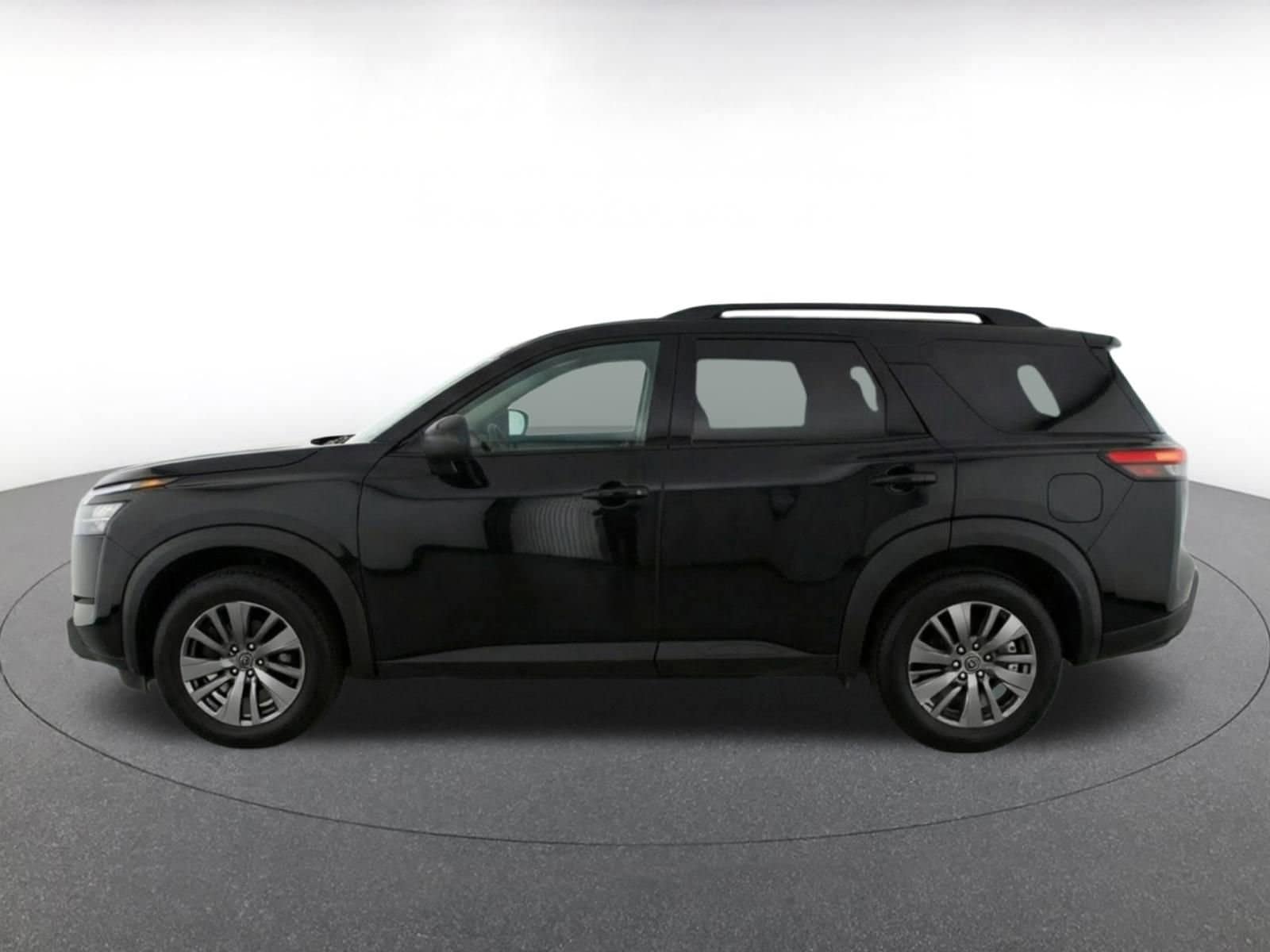 Thumbnail: 2025 Nissan Pathfinder - 3