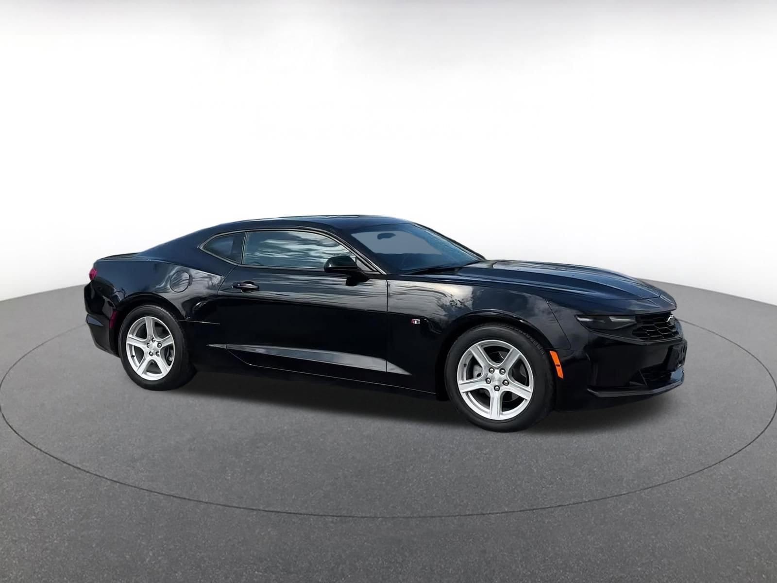 Thumbnail: 2023 Chevrolet Camaro - 2