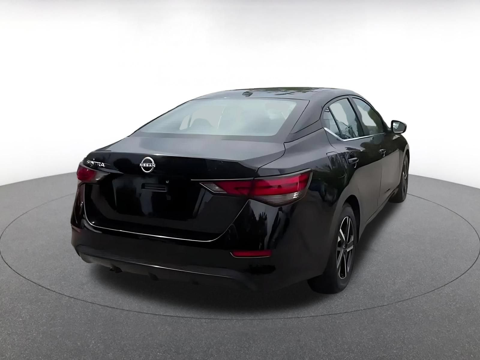 Thumbnail: 2025 Nissan Sentra - 14