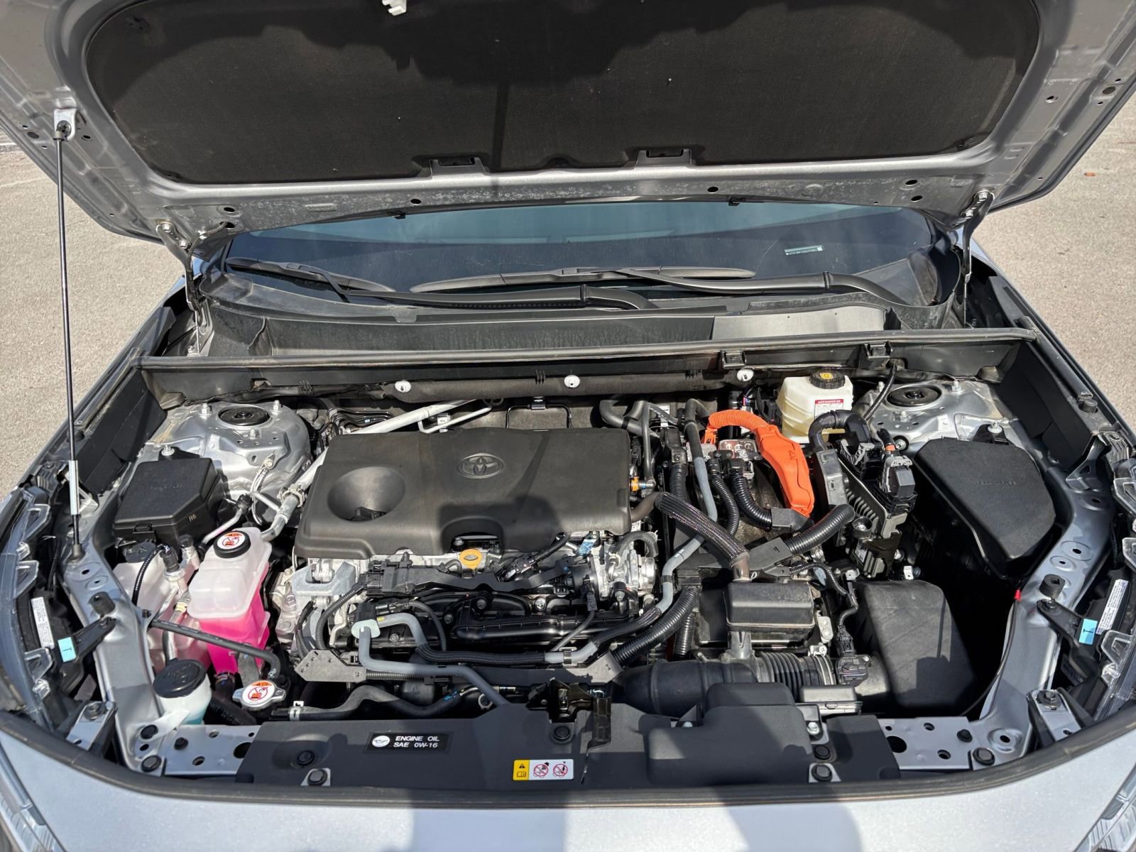 Thumbnail: 2025 Toyota RAV4 - 31