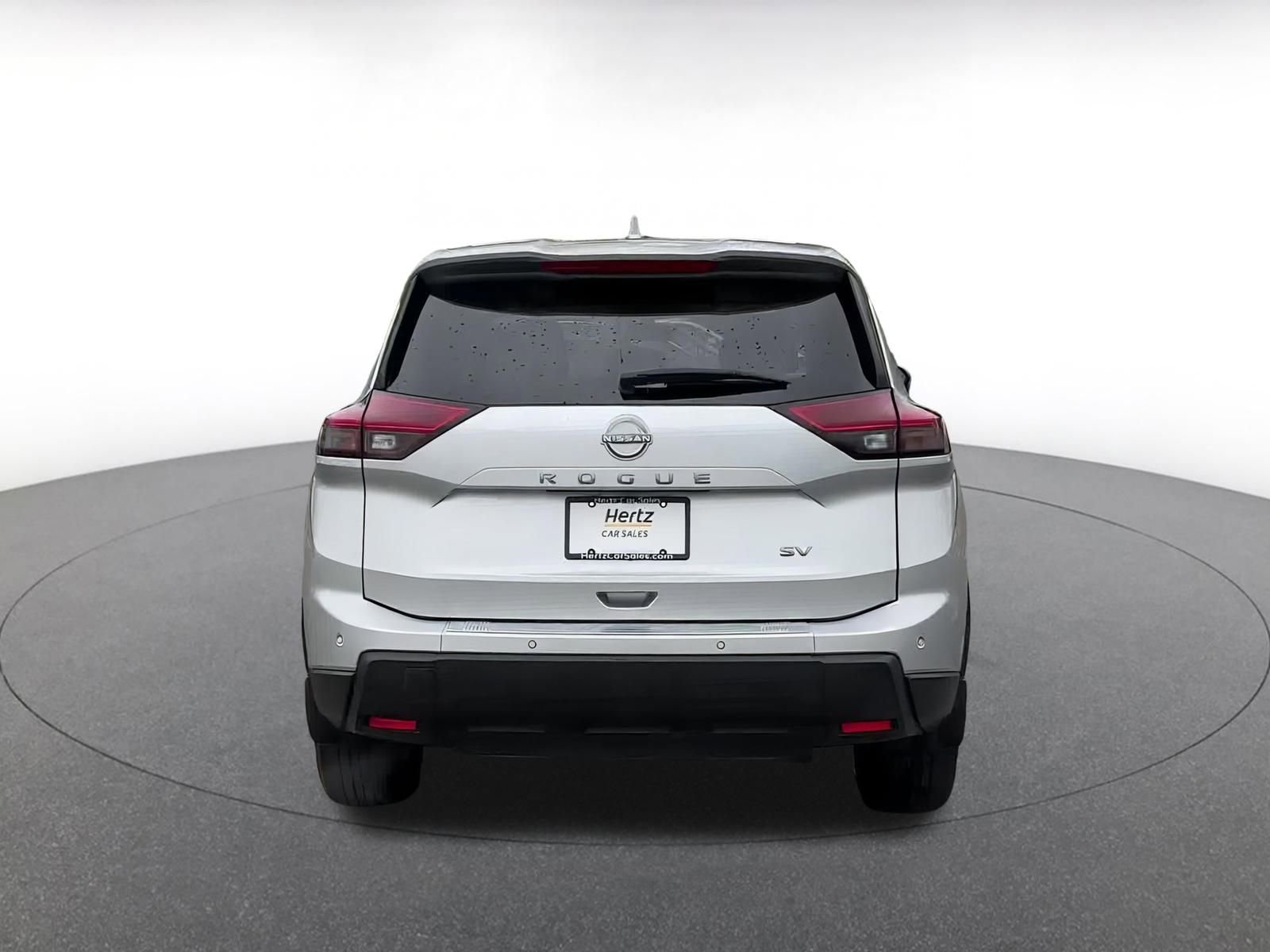 Thumbnail: 2024 Nissan Rogue - 12
