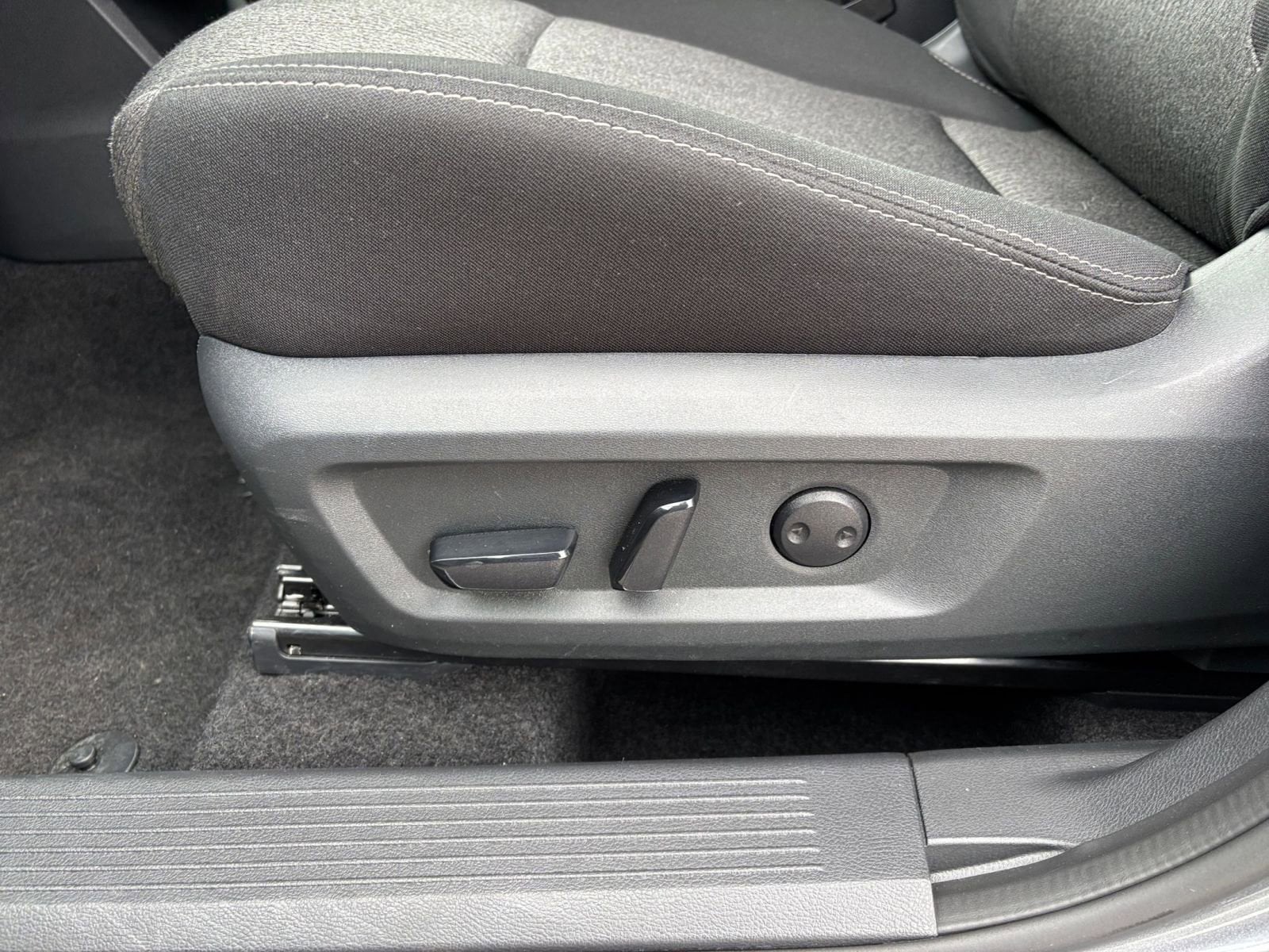 Thumbnail: 2025 Nissan Rogue - 22