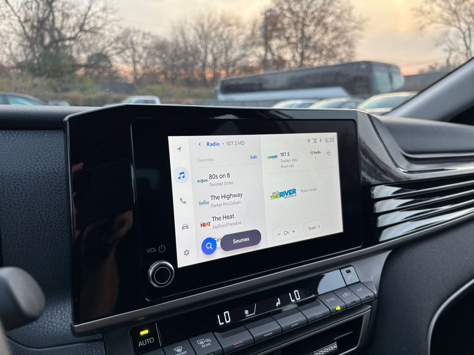 Thumbnail: 2025 Toyota Camry - 21