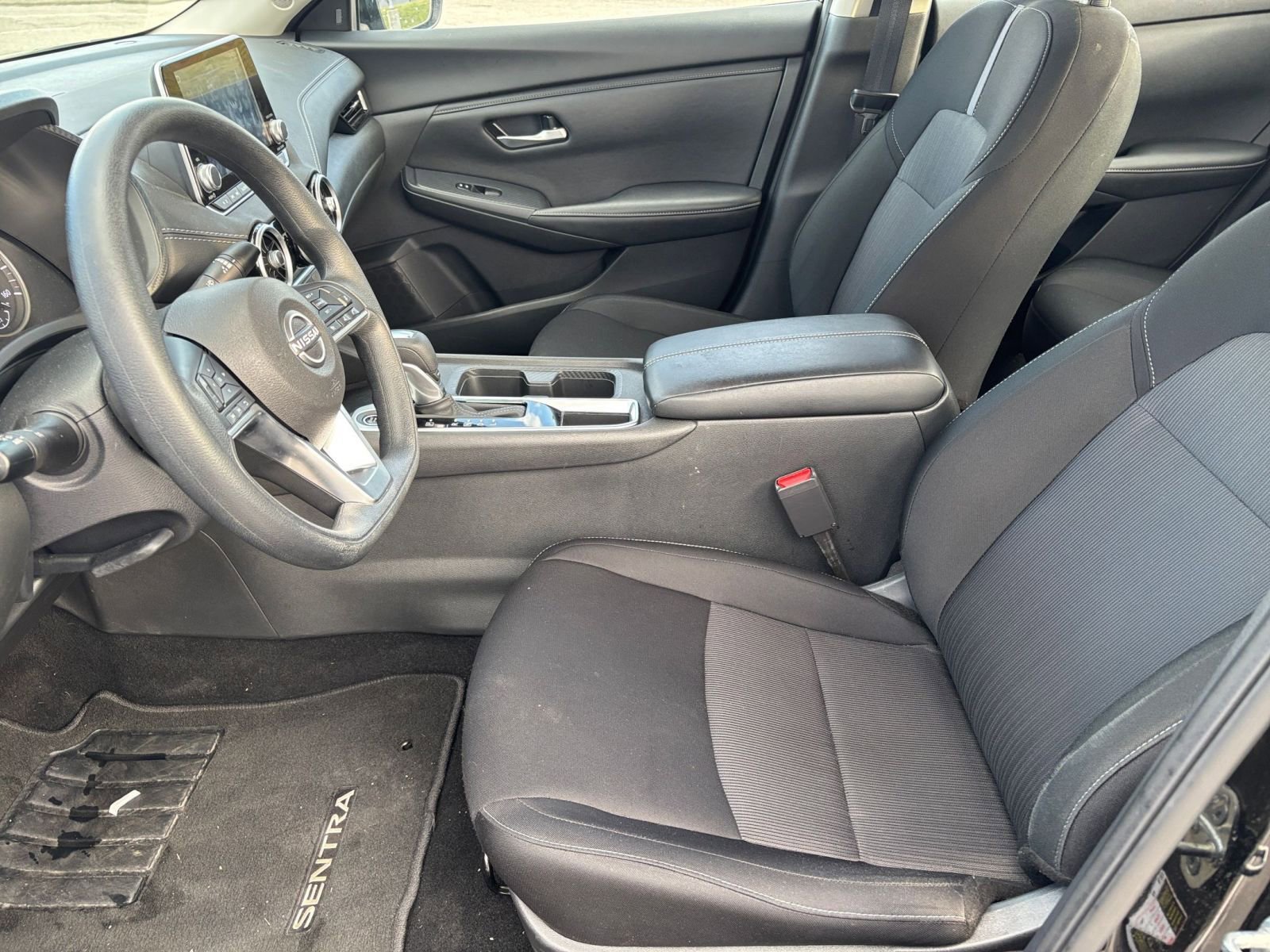 Thumbnail: 2025 Nissan Sentra - 24