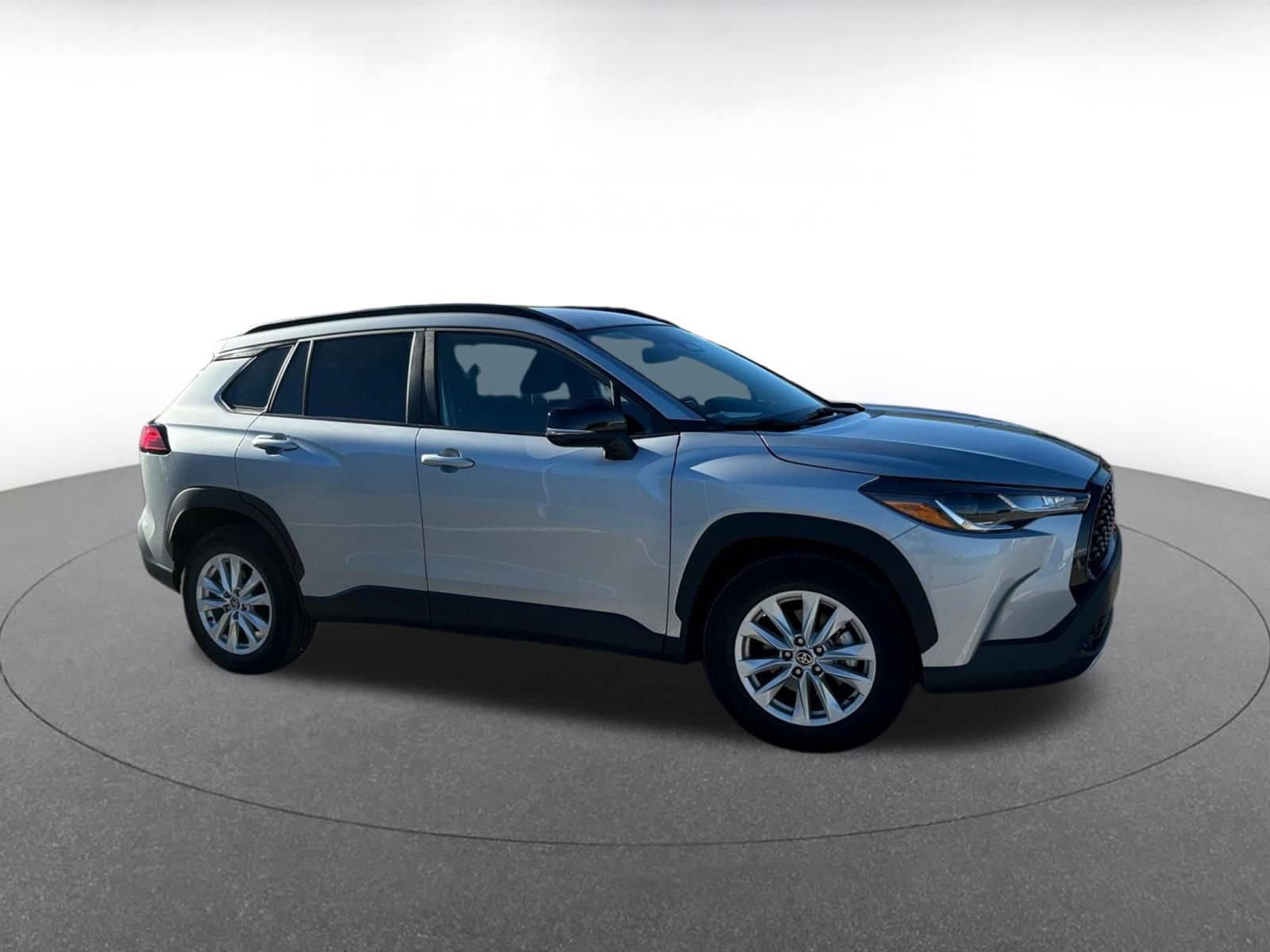 Thumbnail: 2025 Toyota Corolla Cross - 1