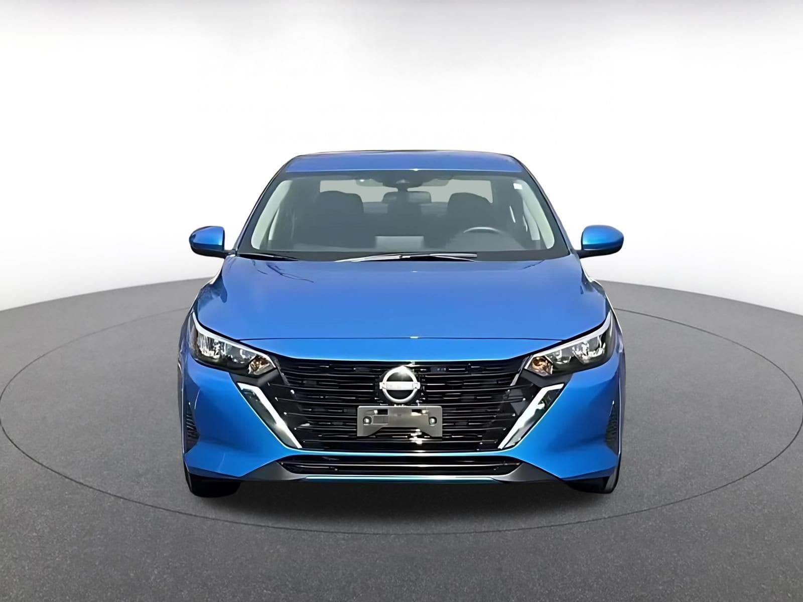 Thumbnail: 2025 Nissan Sentra - 4