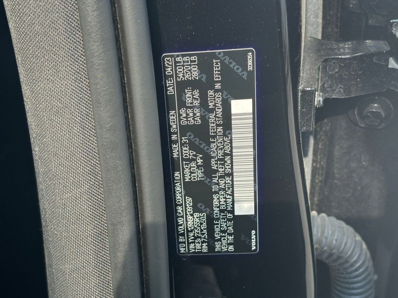 Thumbnail: 2023 Volvo XC60 - 28