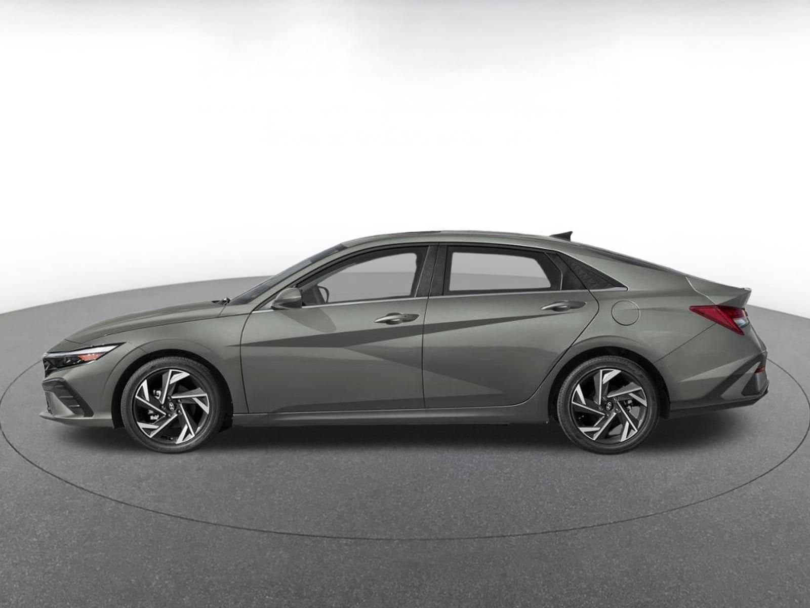 Thumbnail: 2025 Hyundai Elantra - 3