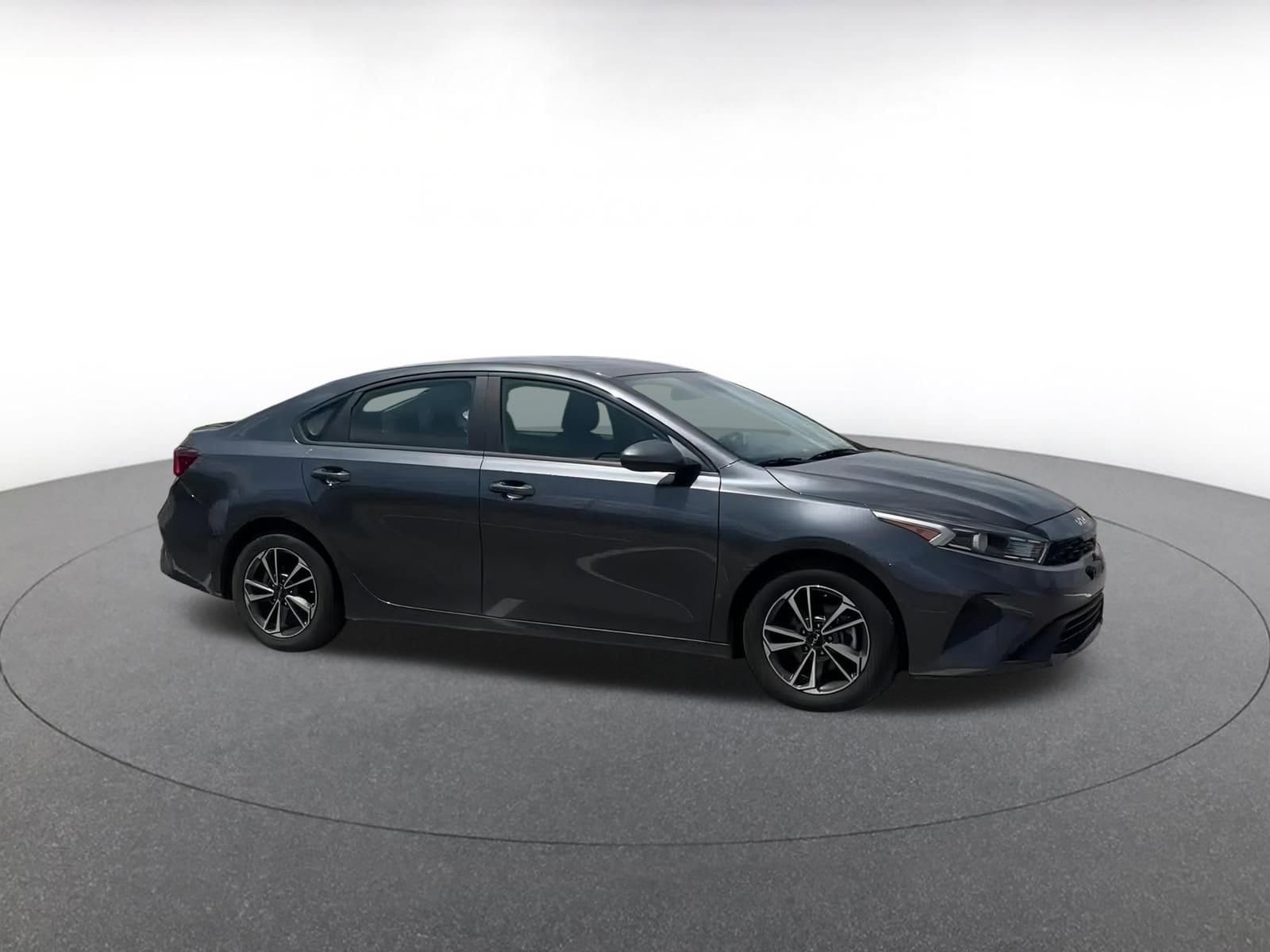 Thumbnail: 2024 Kia Forte - 2