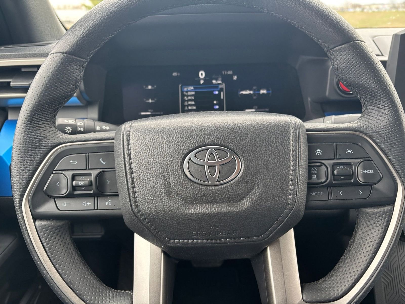 Thumbnail: 2025 Toyota Tacoma - 25