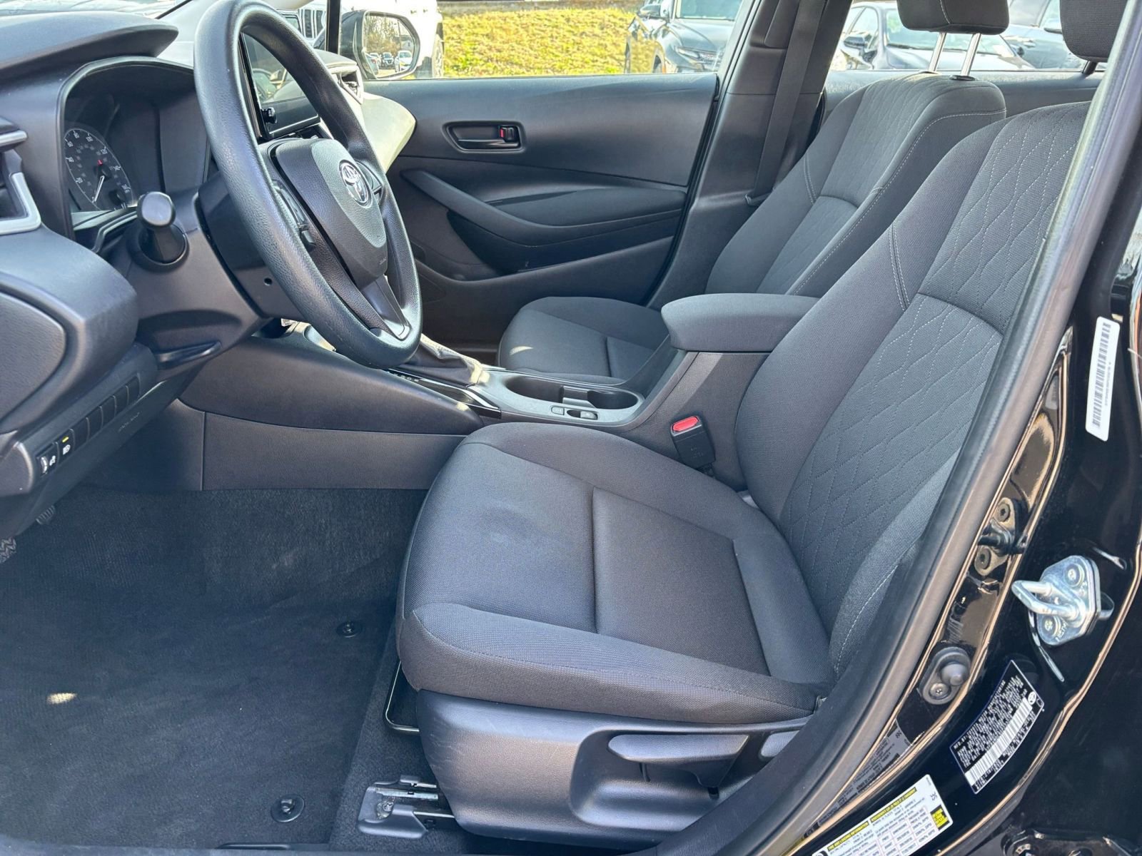 Thumbnail: 2025 Toyota Corolla - 24