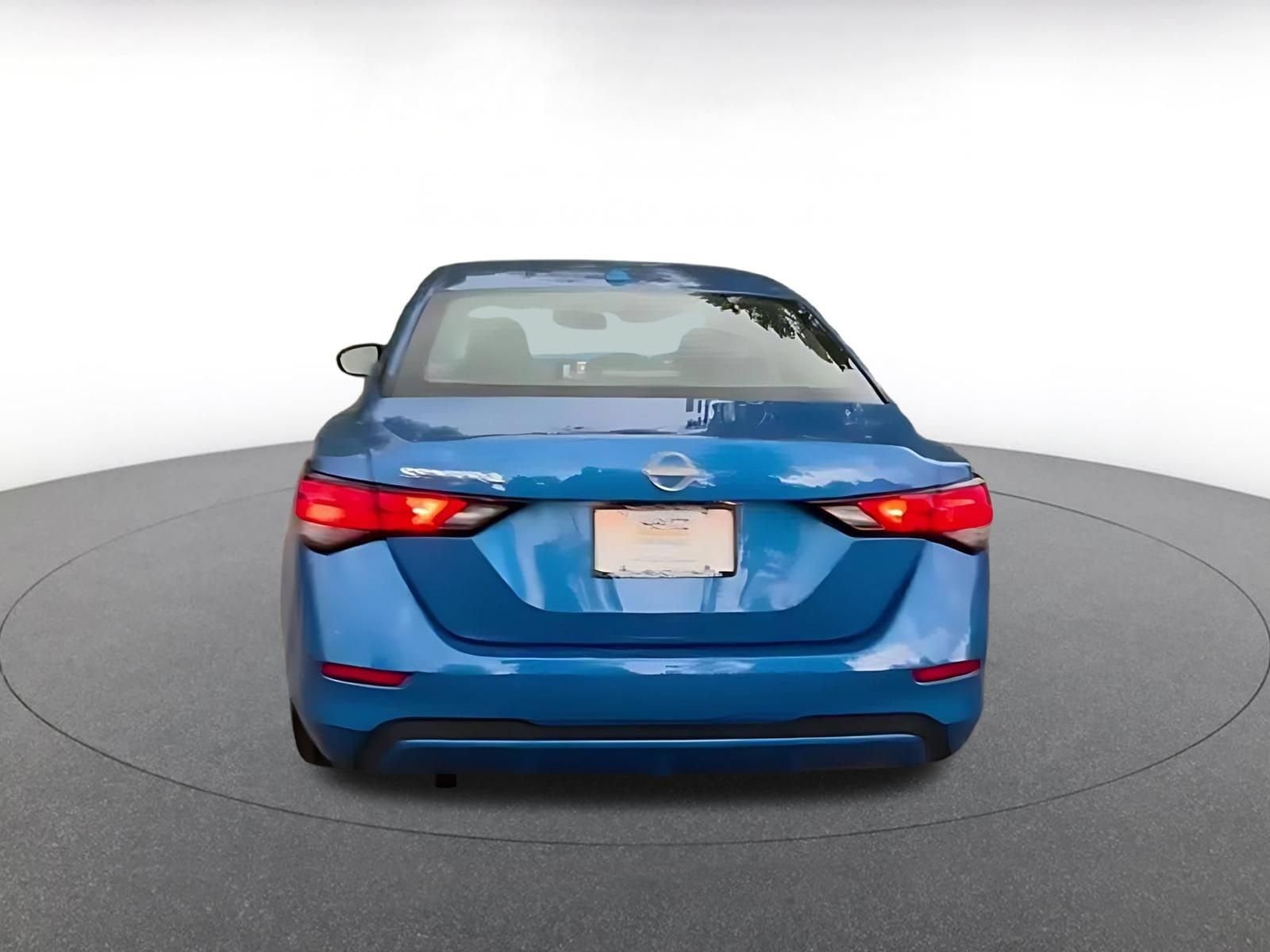 Thumbnail: 2025 Nissan Sentra - 12
