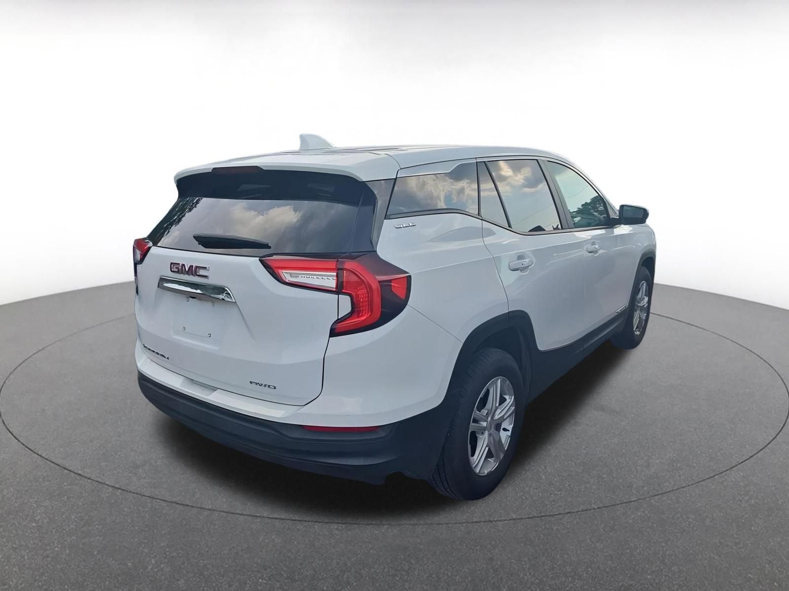 Thumbnail: 2024 GMC Terrain - 4