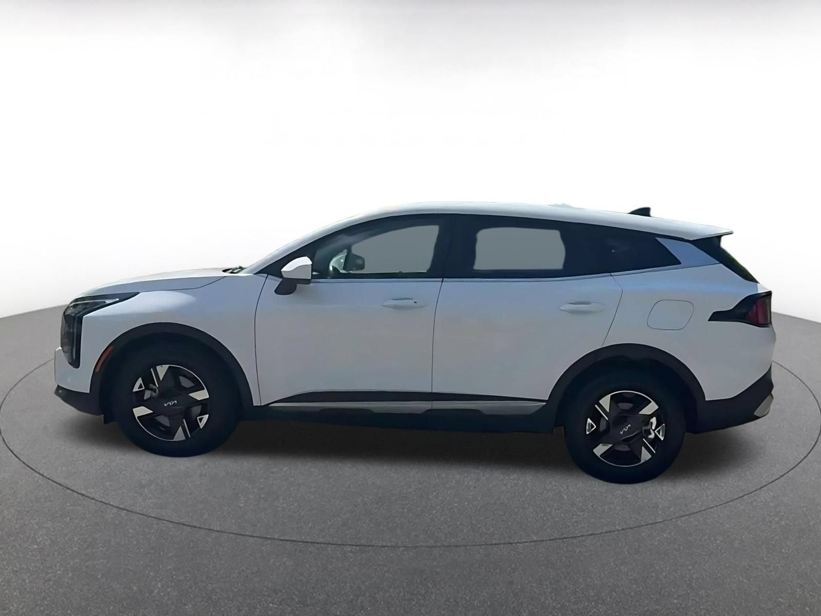 Thumbnail: 2026 Kia Sportage - 8