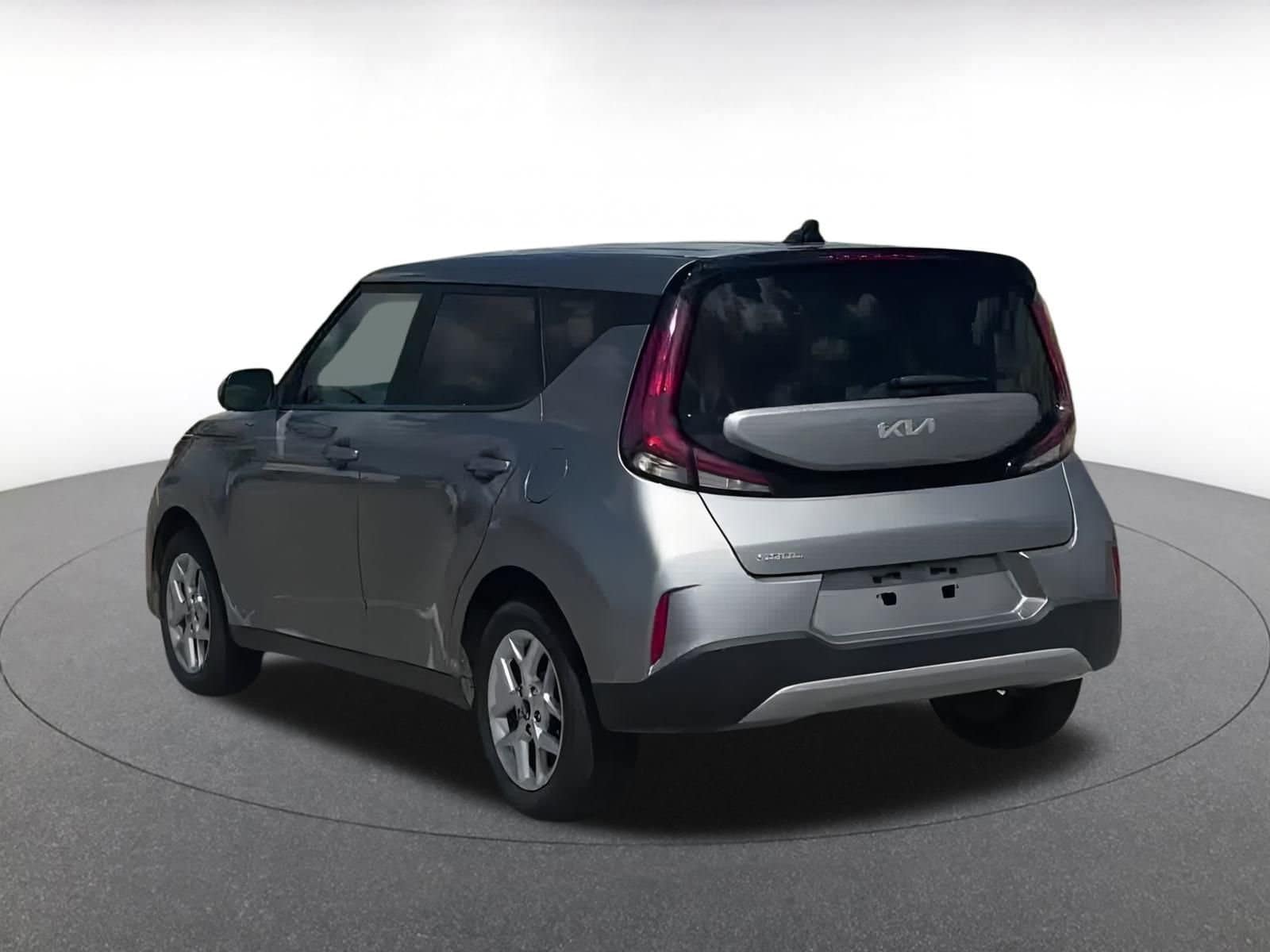 Thumbnail: 2023 Kia Soul - 11