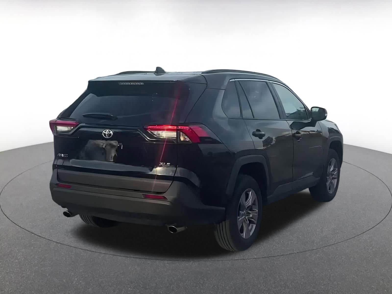 Thumbnail: 2025 Toyota RAV4 - 12