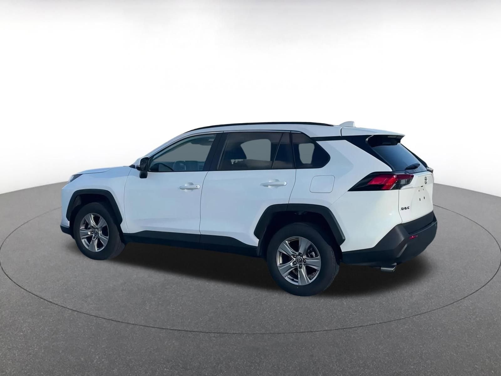 Thumbnail: 2025 Toyota RAV4 - 10