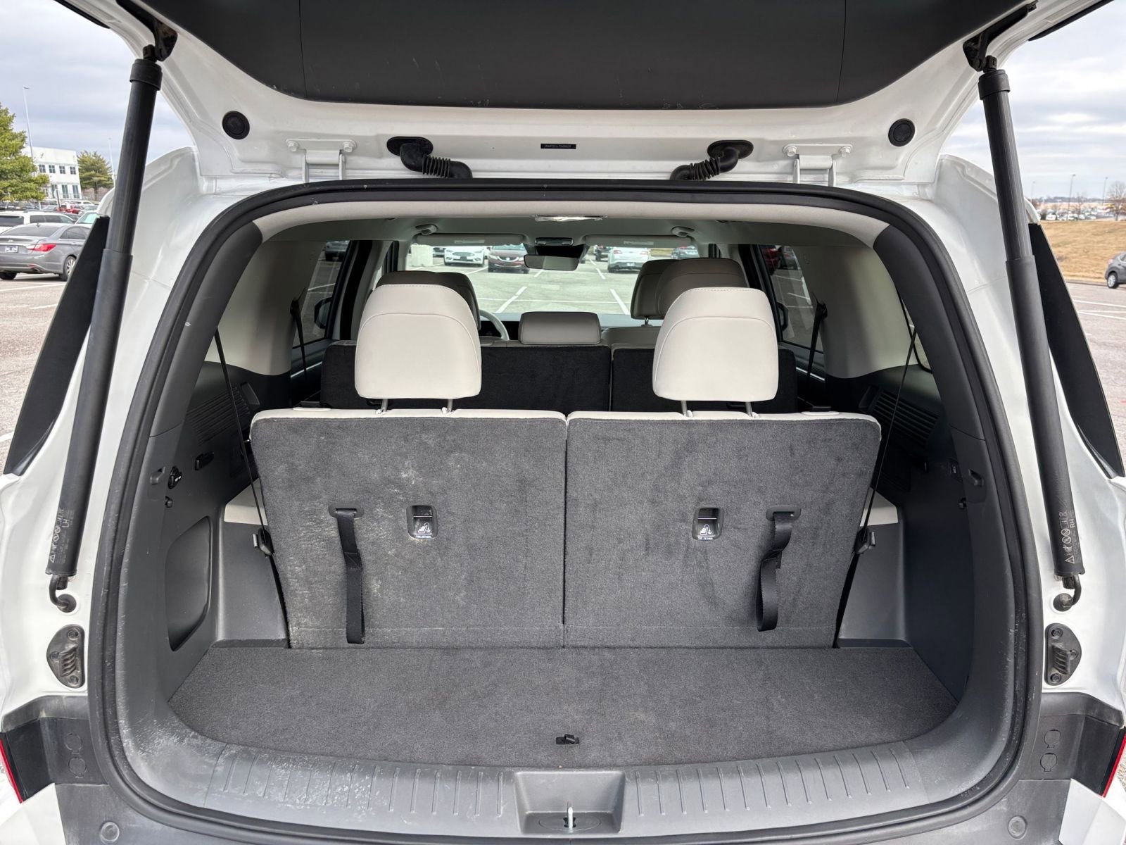 Thumbnail: 2025 Hyundai Santa Fe - 33