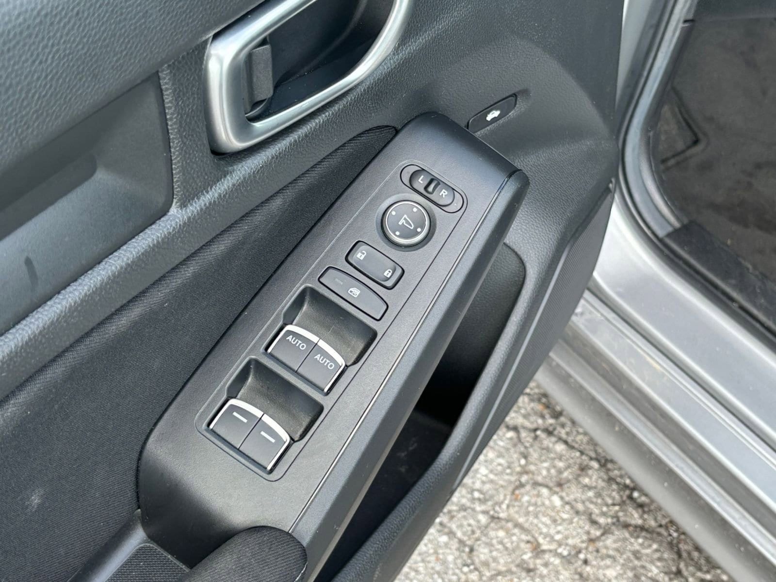 Thumbnail: 2024 Honda Civic - 20