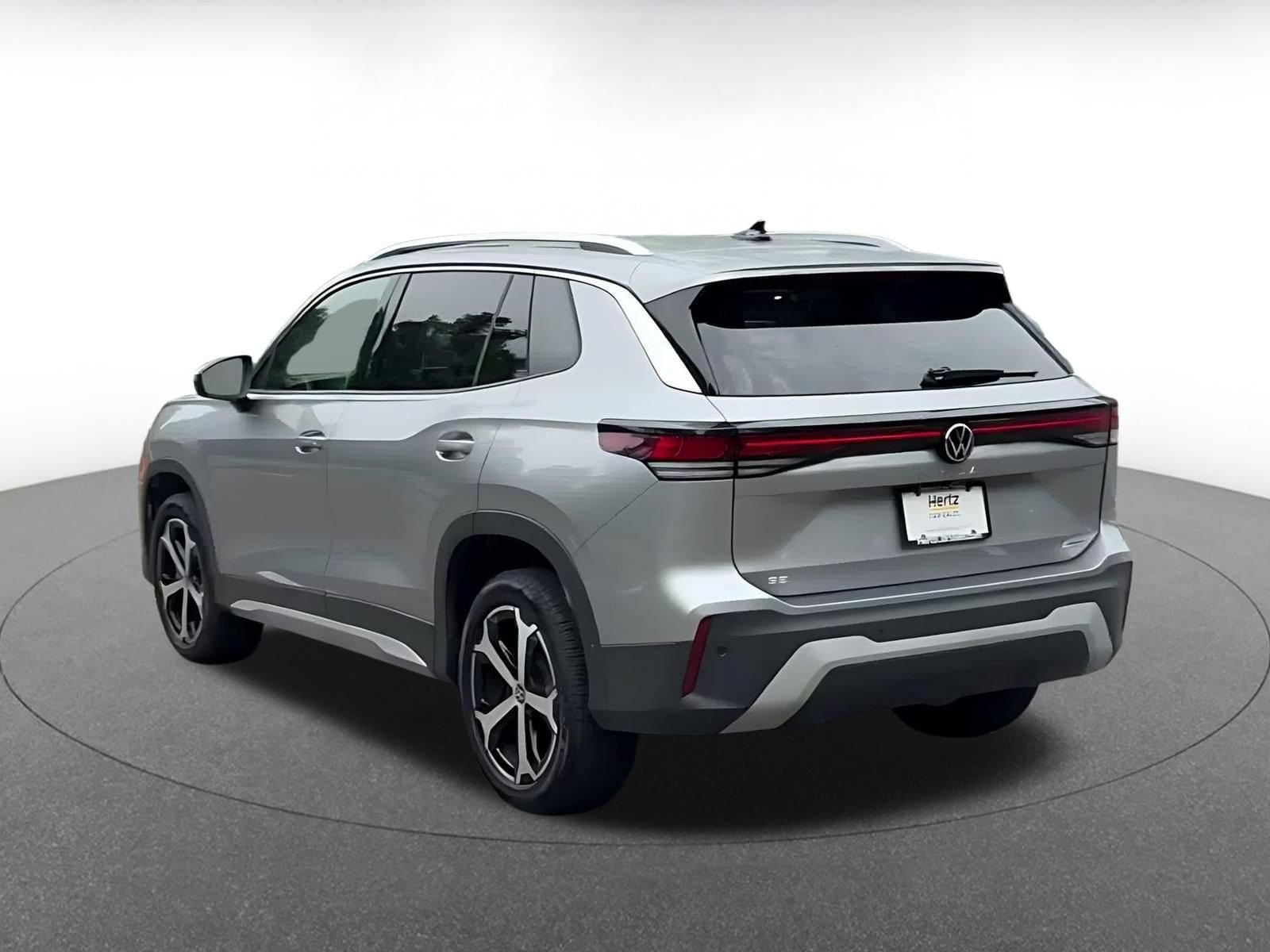 Thumbnail: 2026 Volkswagen Tiguan - 10
