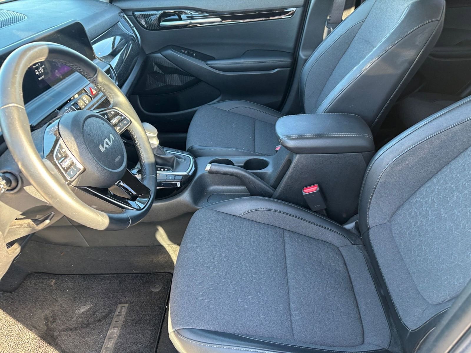 Thumbnail: 2025 Kia Seltos - 27