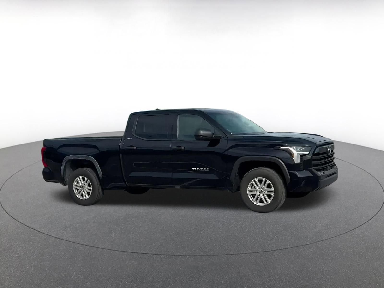 2022 Toyota Tundra SR5 2