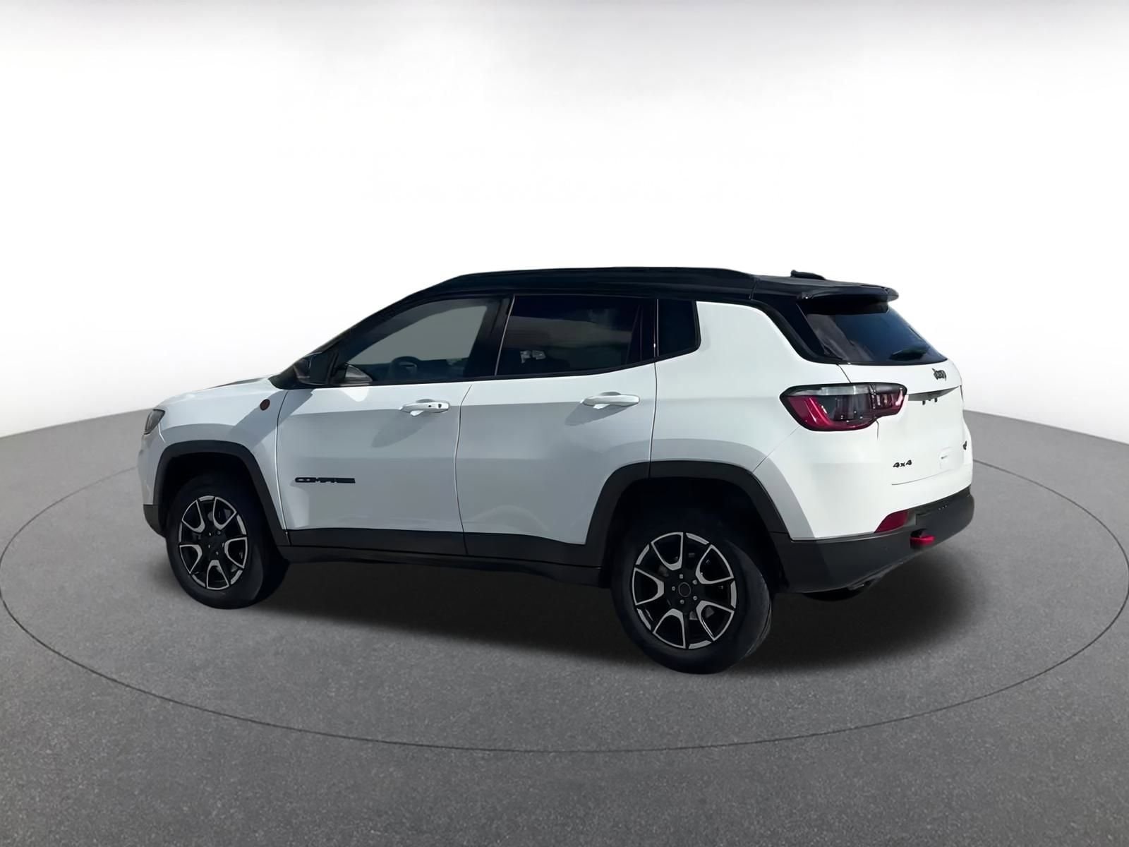 Thumbnail: 2025 Jeep Compass - 10