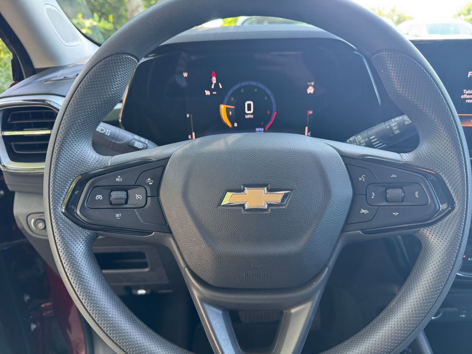 Thumbnail: 2025 Chevrolet TrailBlazer - 27