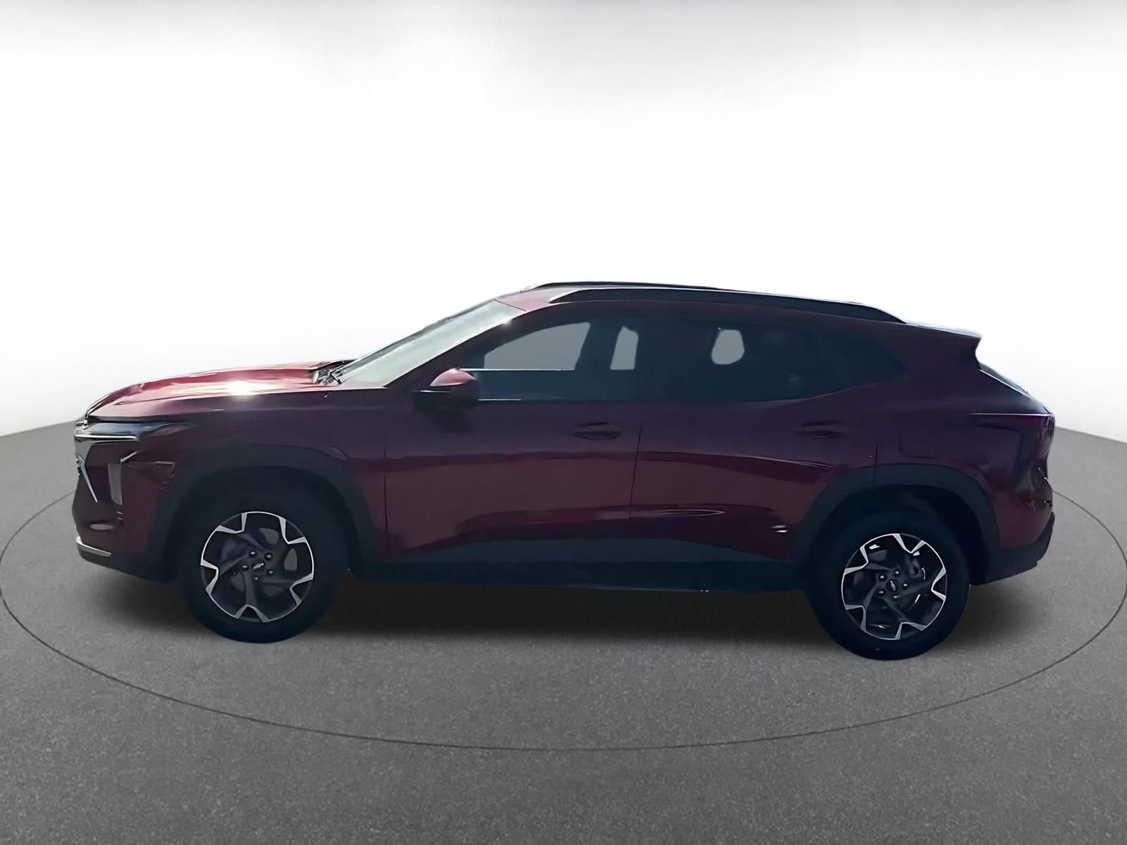 Thumbnail: 2025 Chevrolet Trax - 9