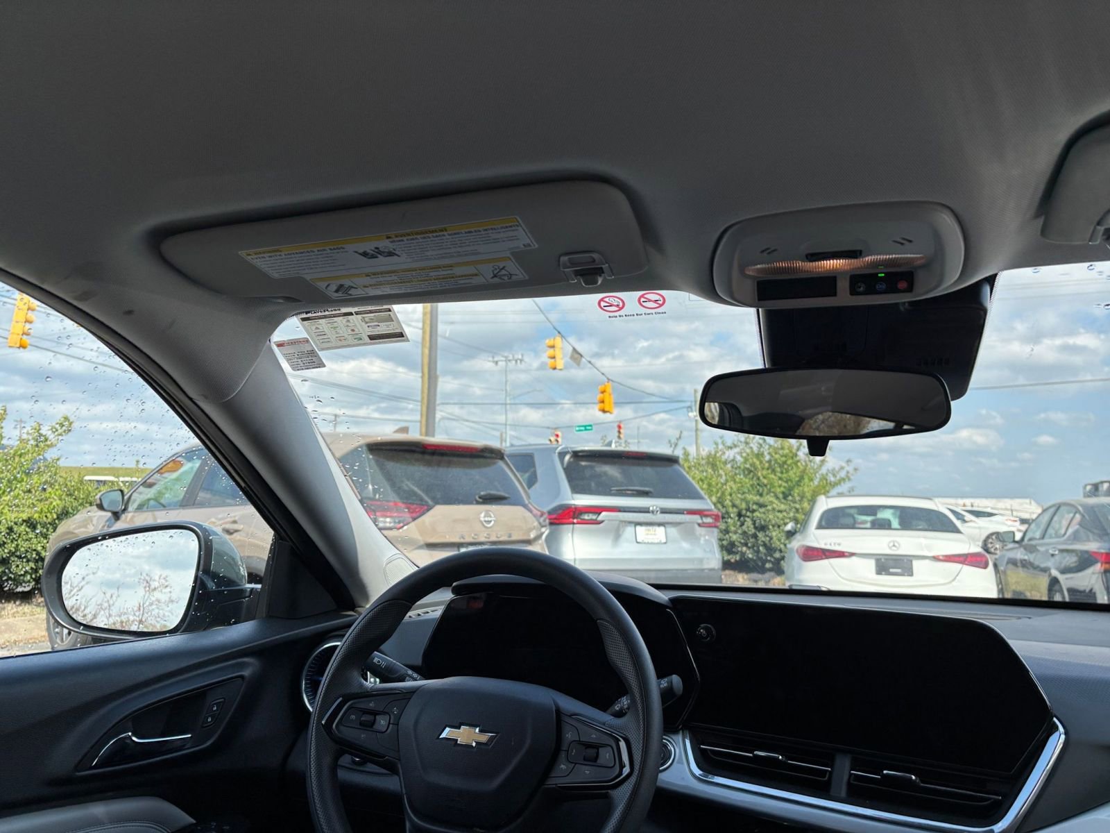 Thumbnail: 2025 Chevrolet Trax - 33