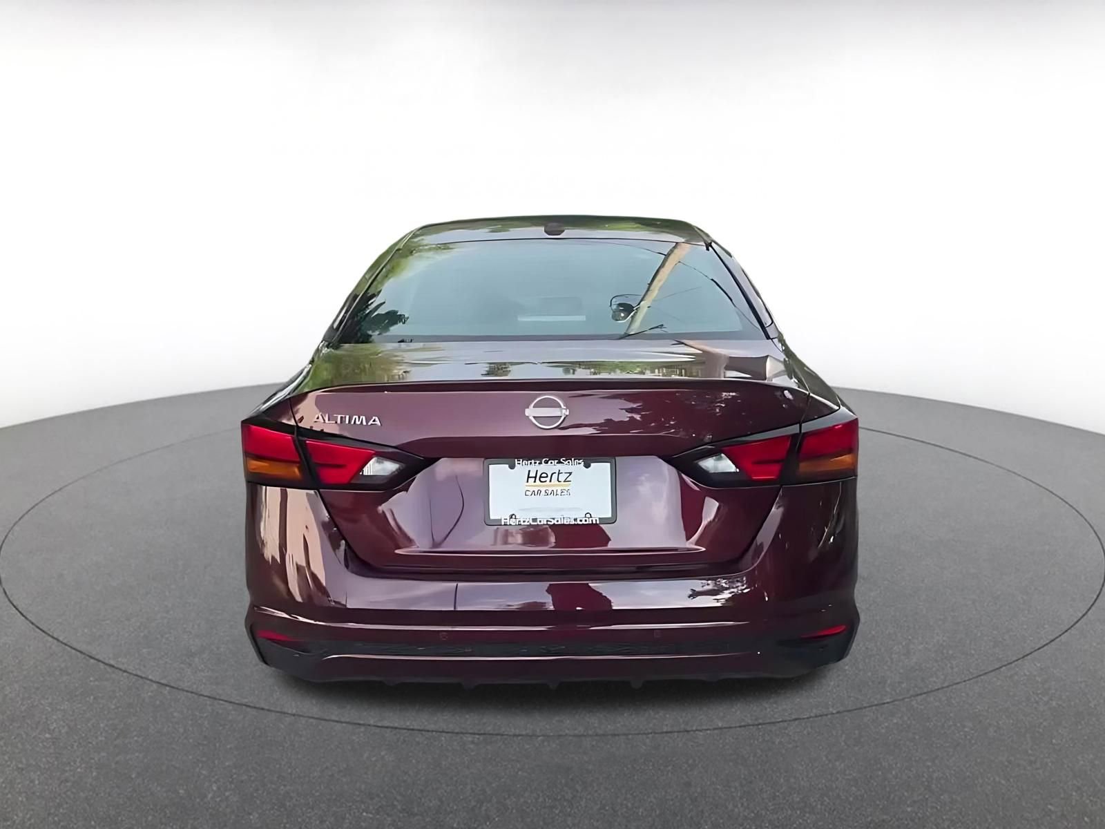 Thumbnail: 2025 Nissan Altima - 12