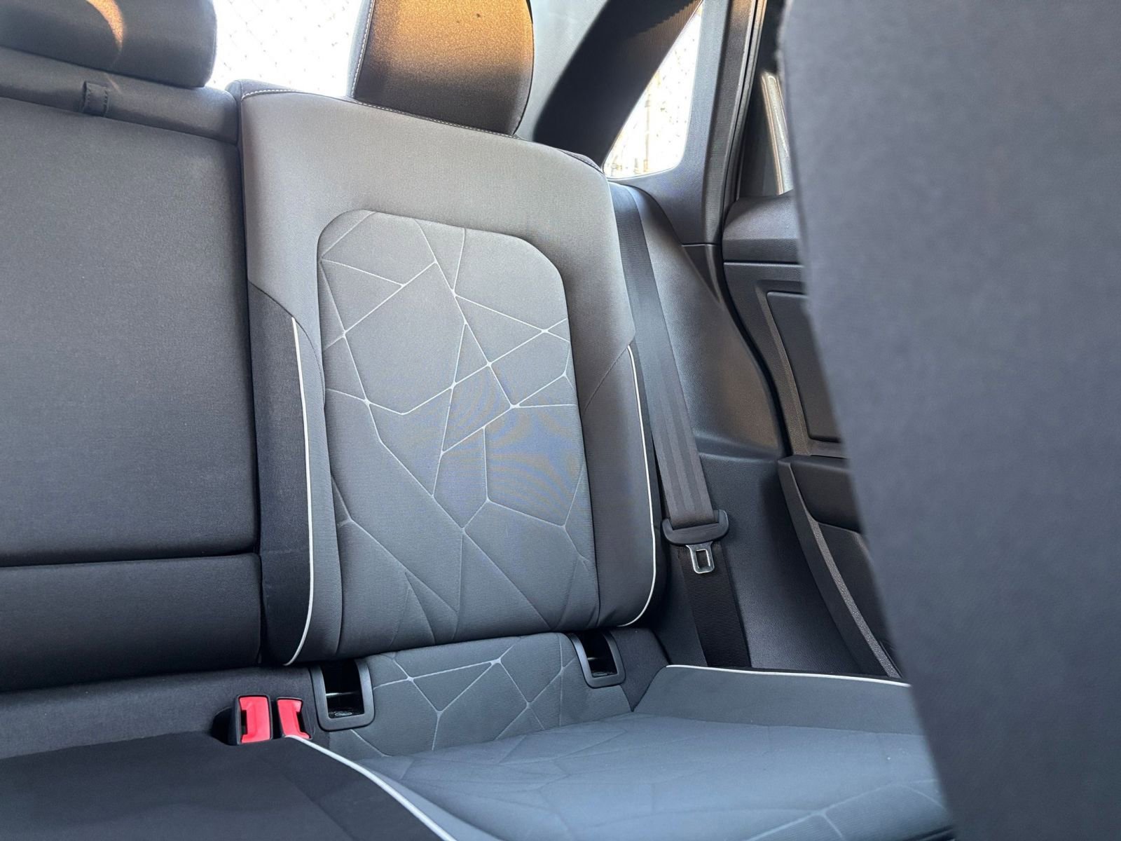 Thumbnail: 2025 Volkswagen Jetta - 35